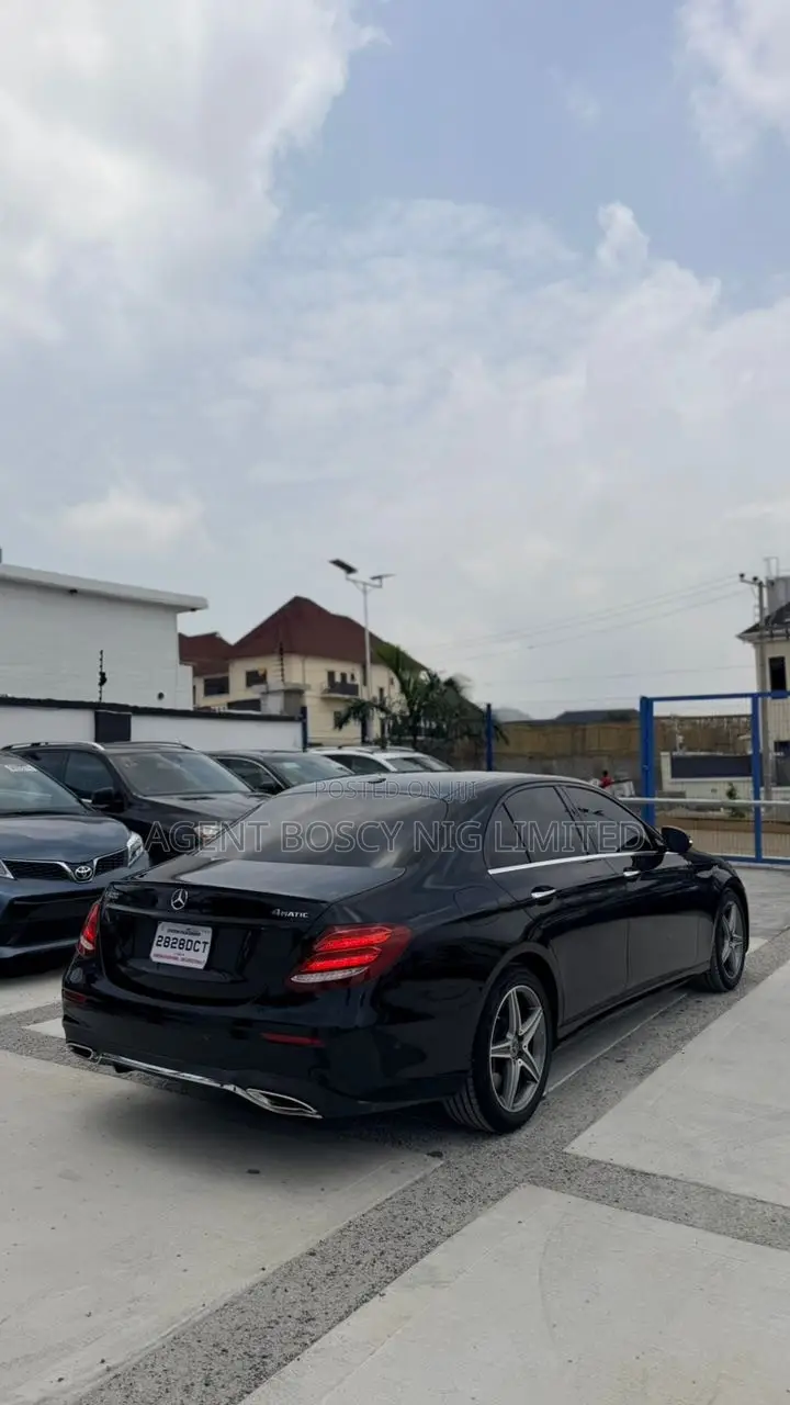Mercedes-Benz E400 2018 Black