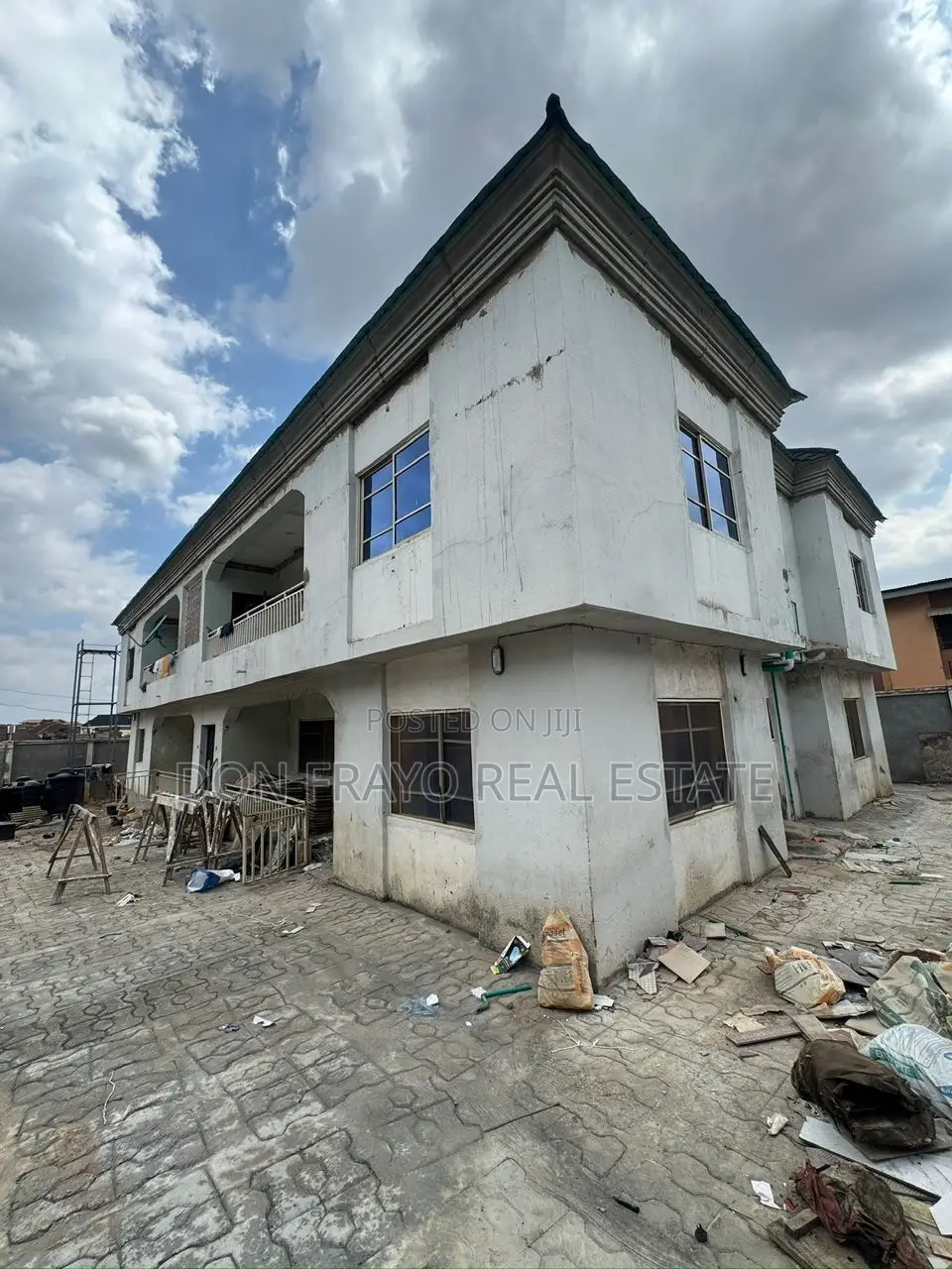 3bdrm Apartment in Isopako Bodija for rent