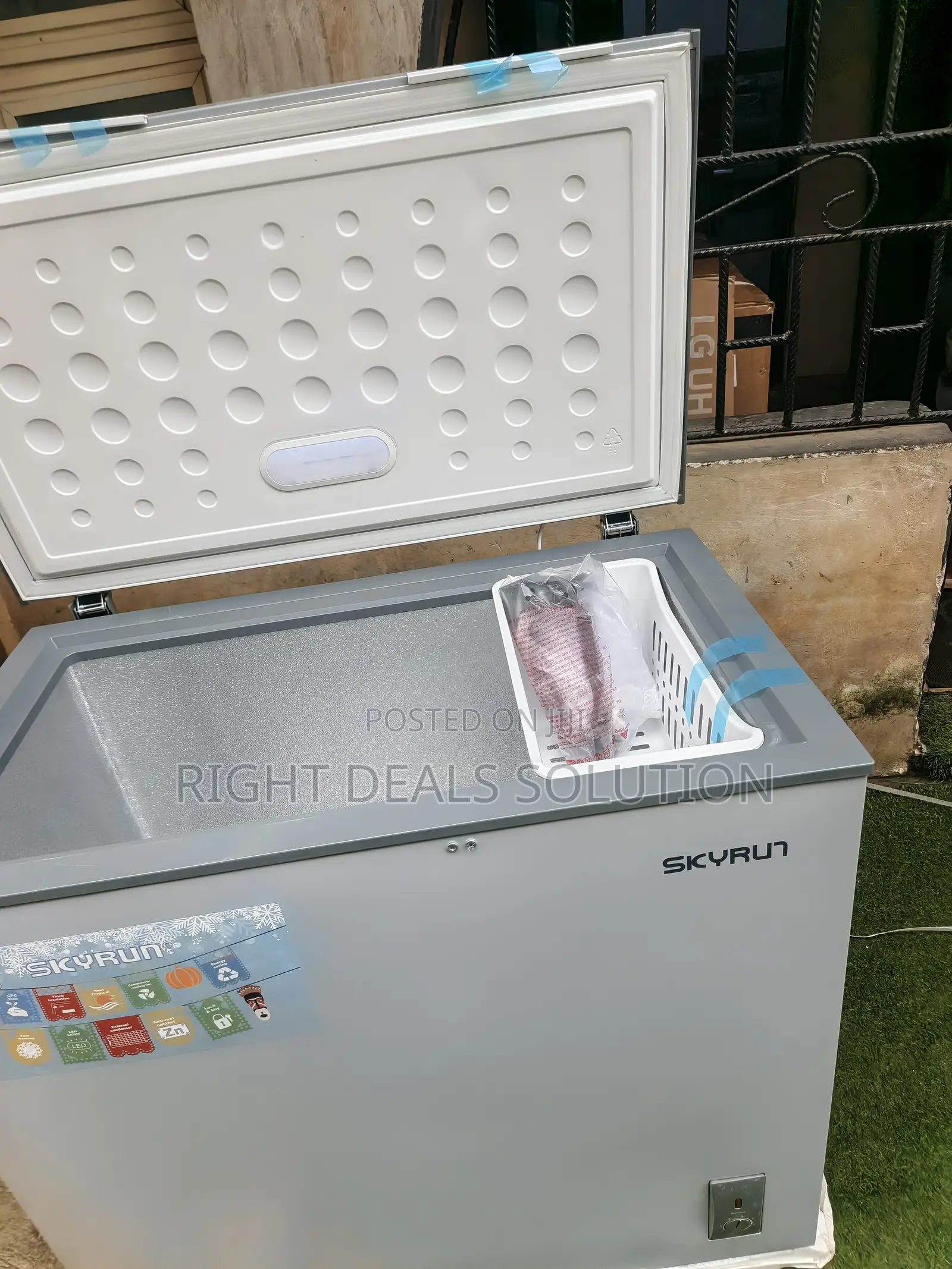 Keep Your Food Items Stone Cold Frozen With Skyrun BD 200A