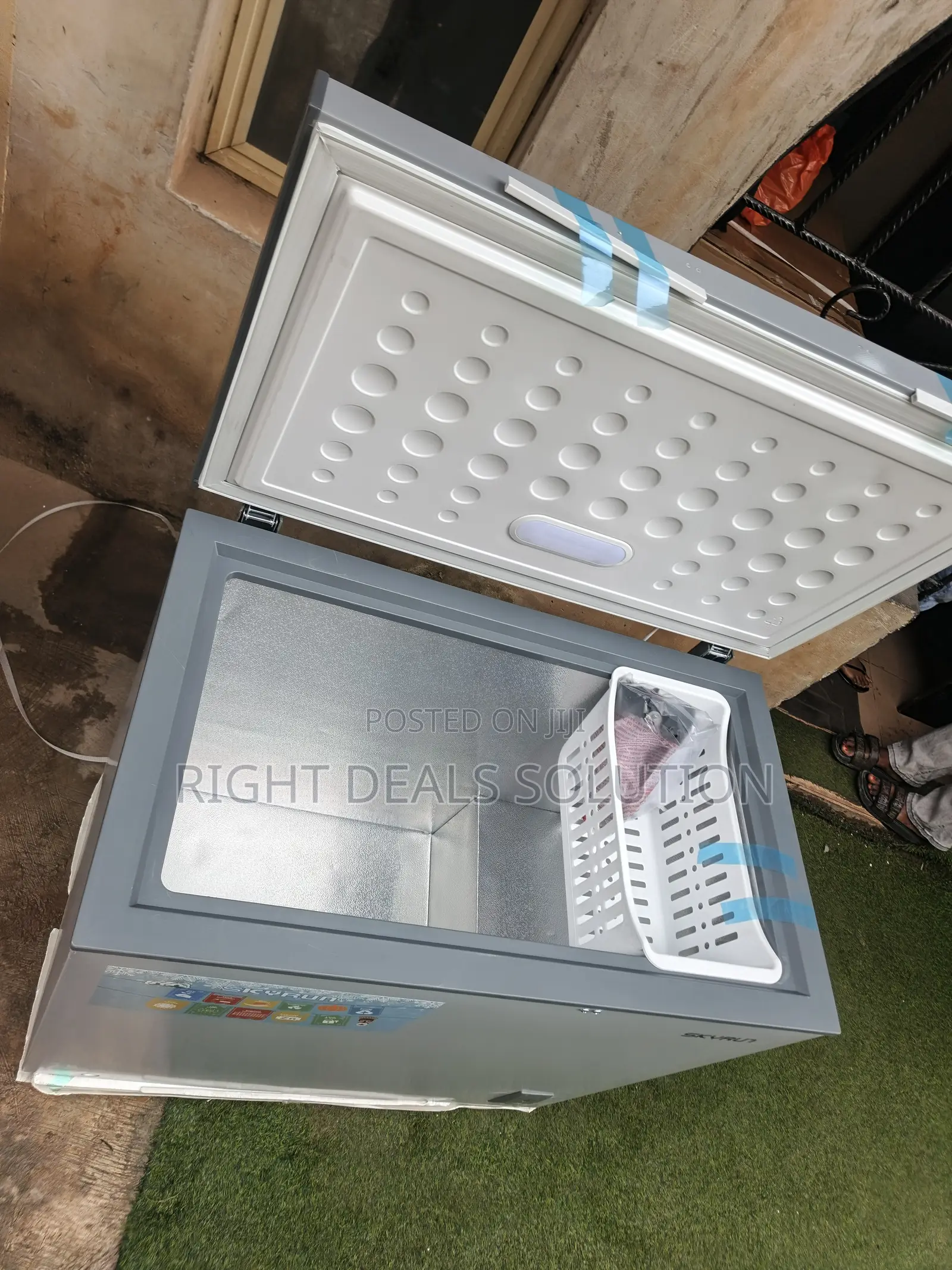 Keep Your Food Items Stone Cold Frozen With Skyrun BD 200A