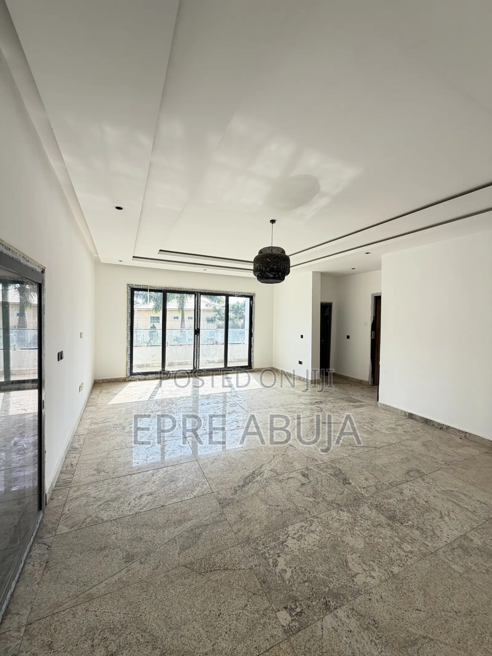3bdrm Apartment in Gwarinpa for rent