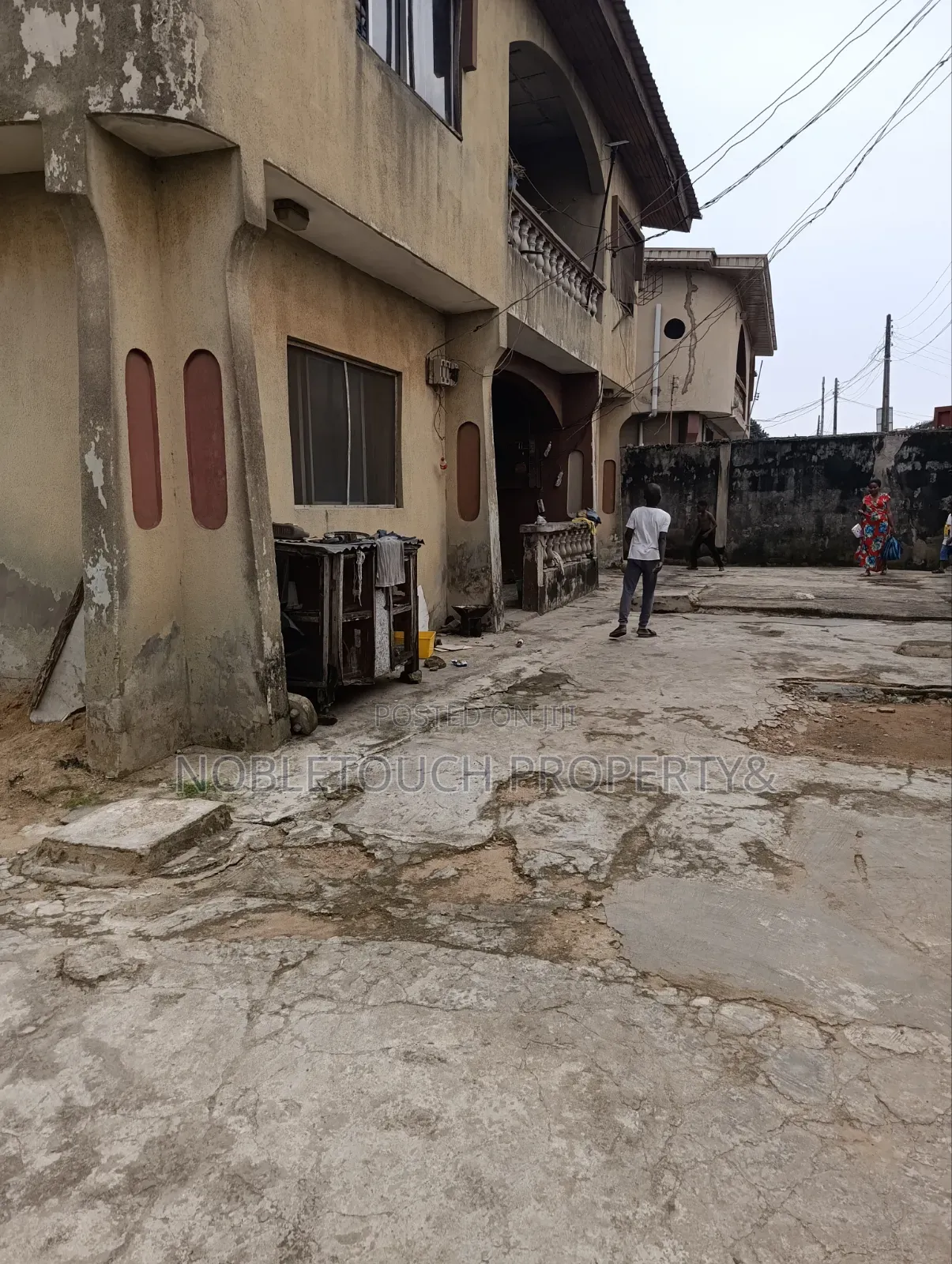 2bdrm Block of Flats in Ijegun Ikotun Lagos for sale