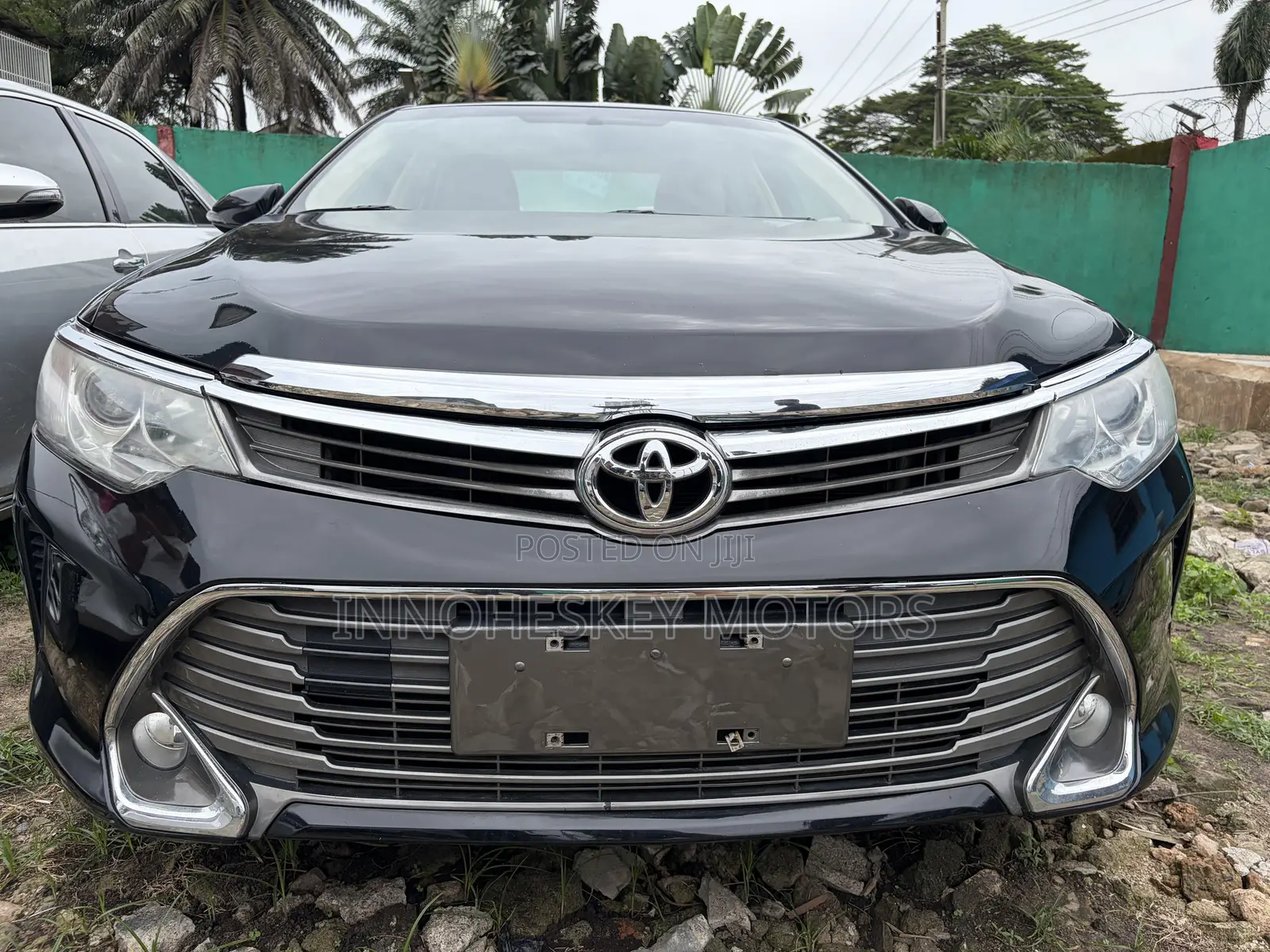 Toyota Camry 2016 Black
