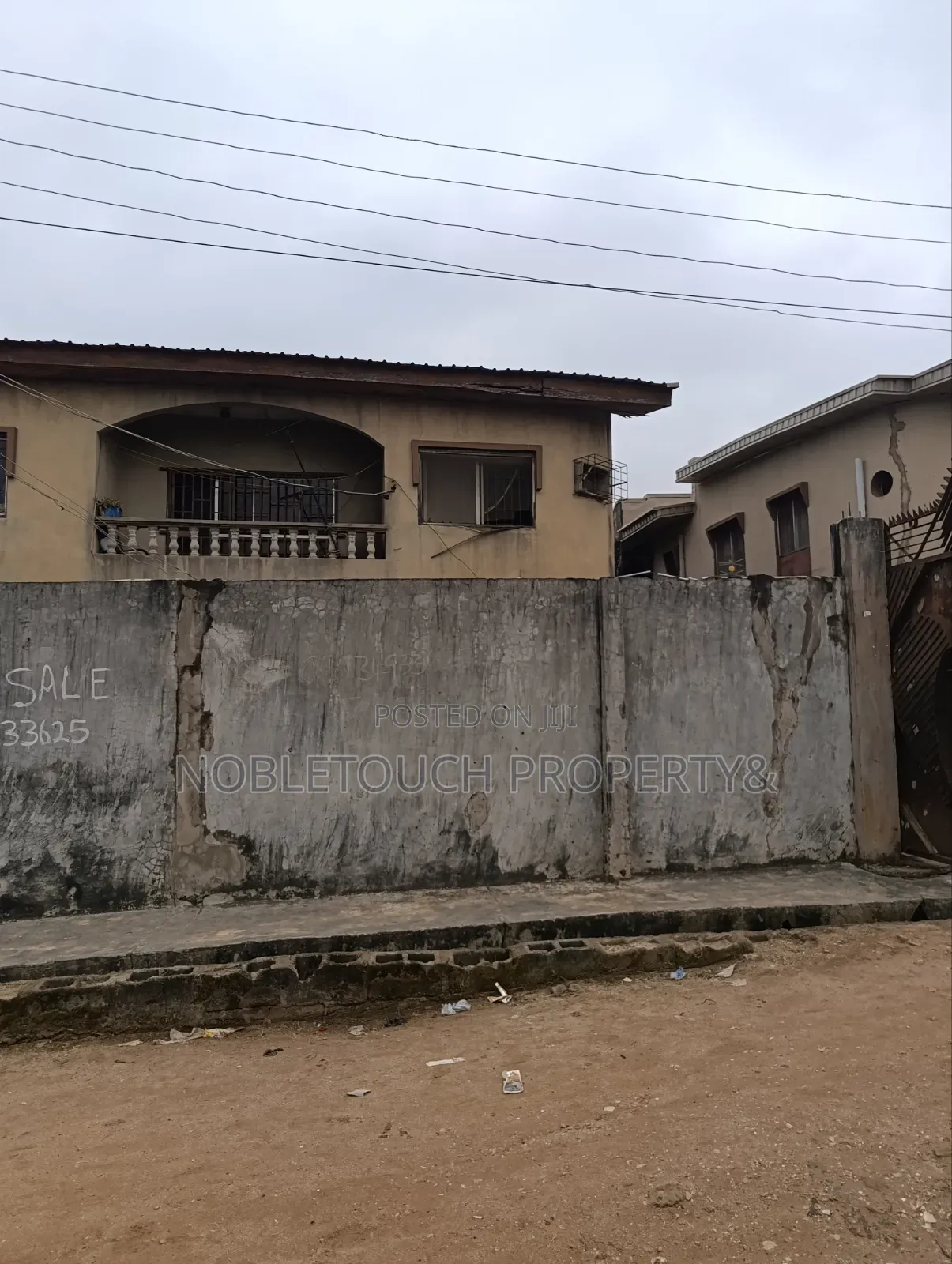 2bdrm Block of Flats in Ijegun Ikotun Lagos for sale