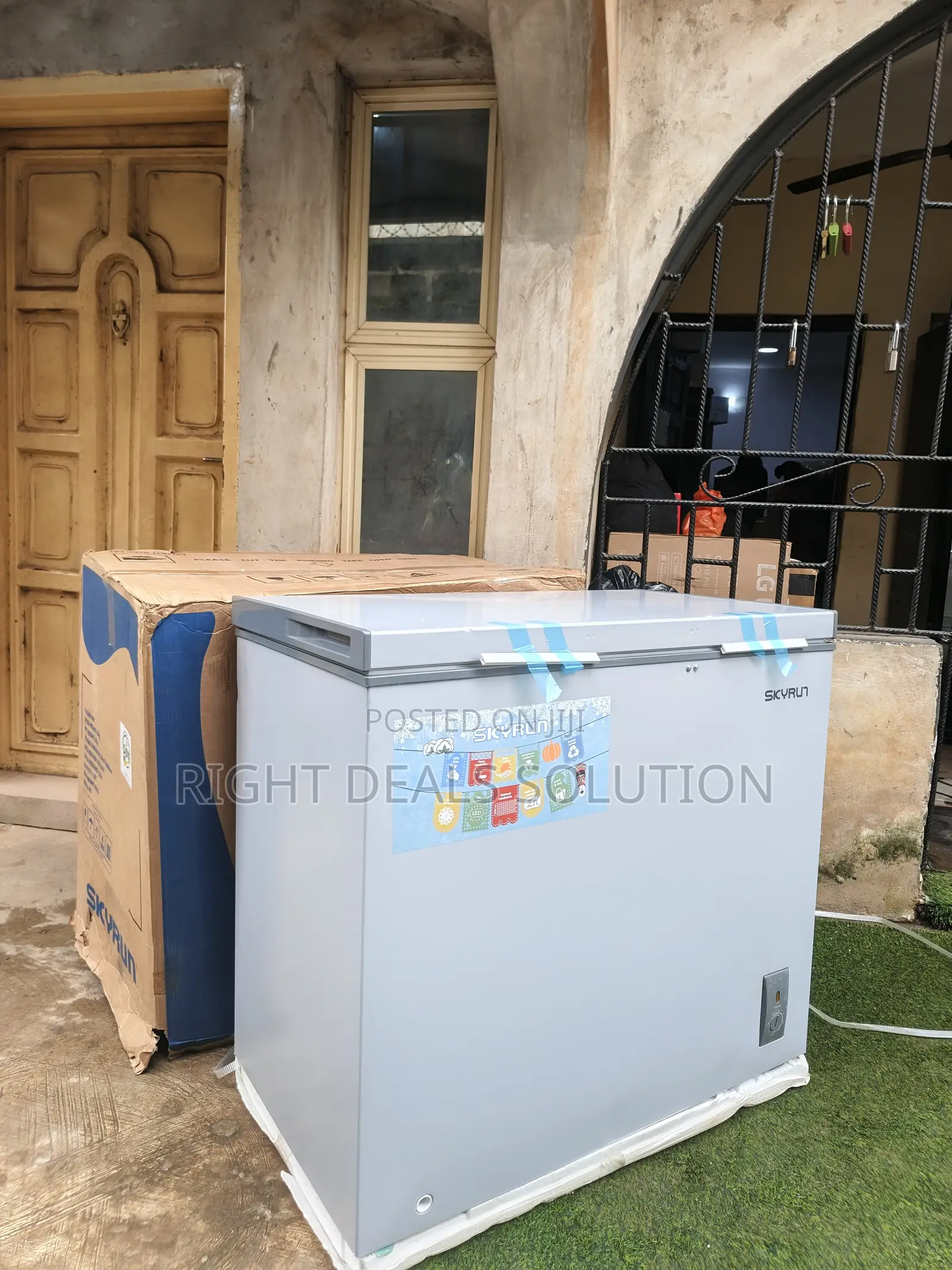 Skyrun BD 200A Chest Freezer – Keep Your Provisions Frozen for Hours