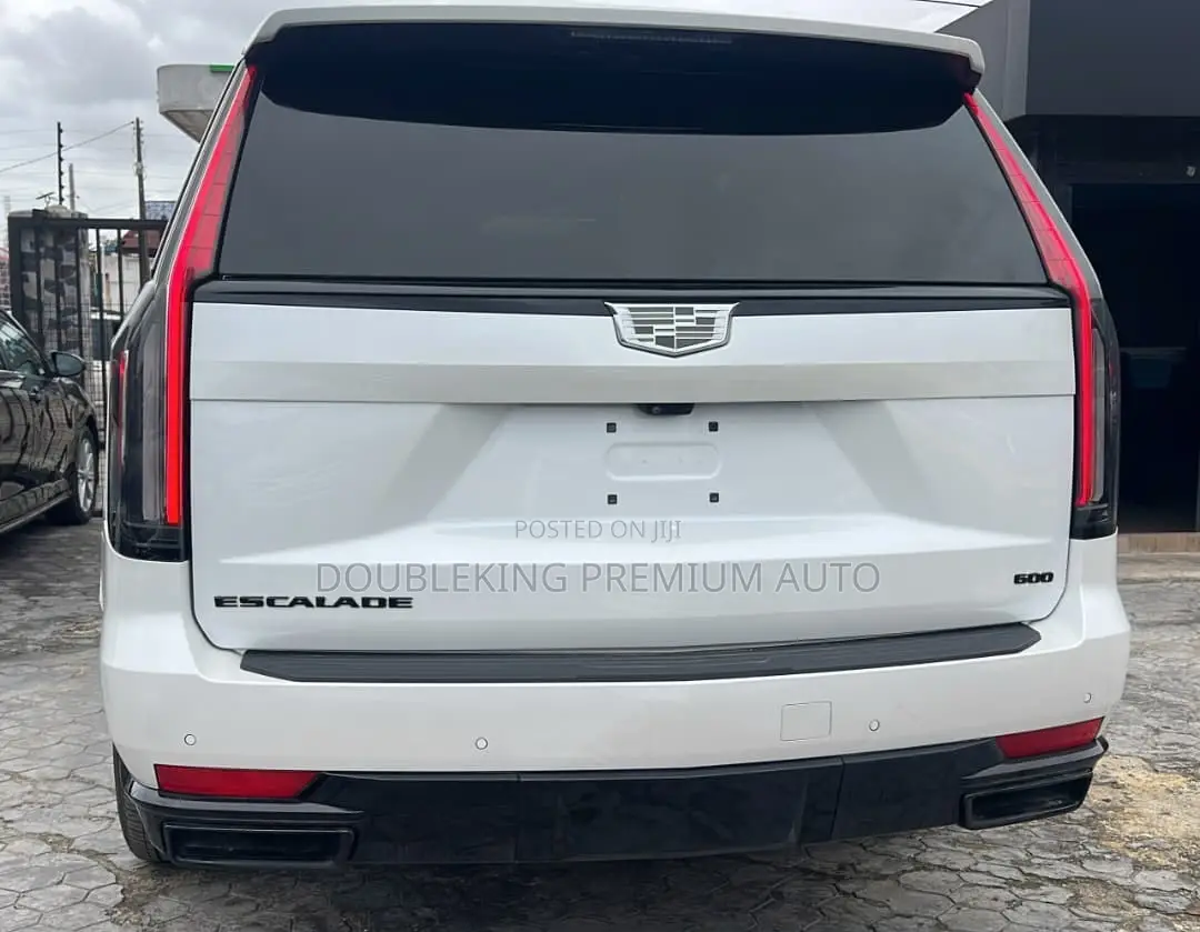 Cadillac Escalade 2024 White