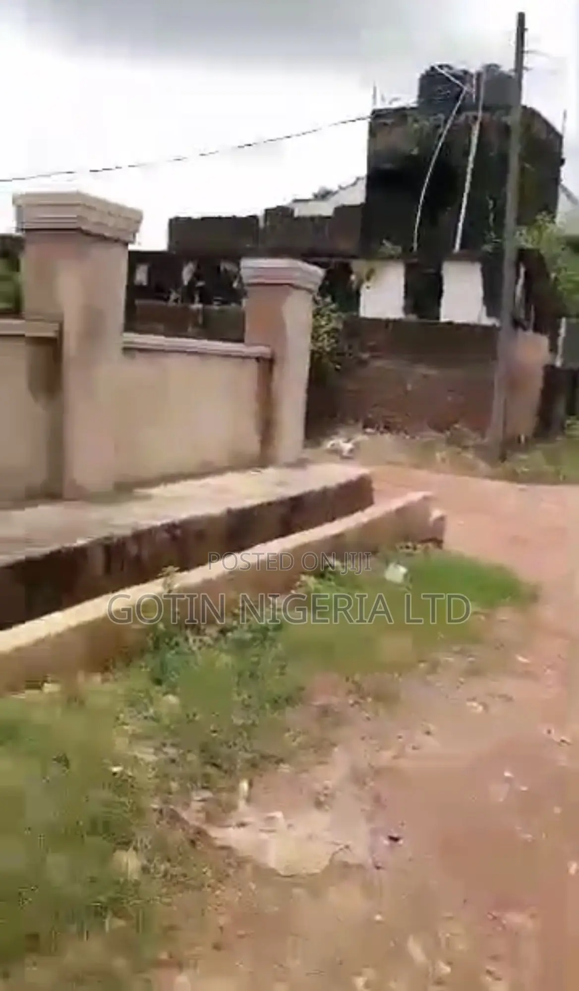 1bdrm Block of Flats in Gotin Nigeria Ltd, Benin City for sale