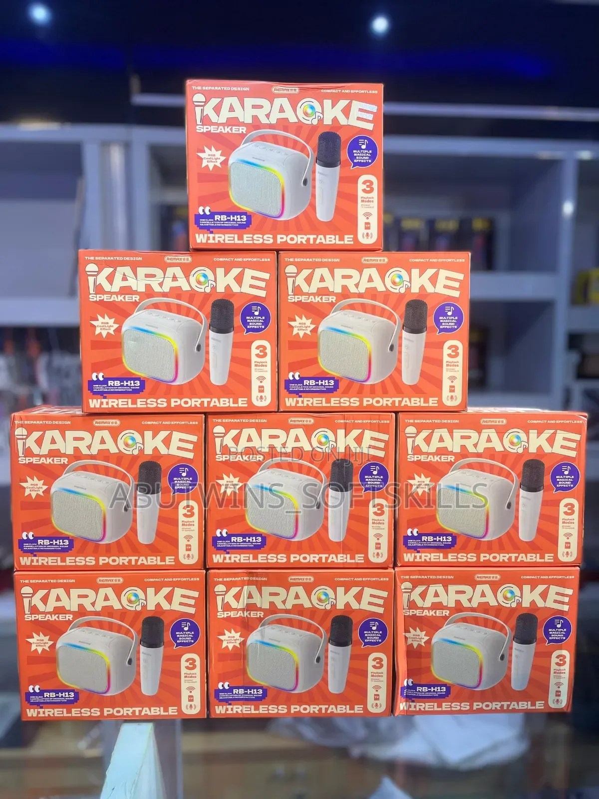 KARAOKE Wireless Speaker,  Wireless Microphone 
✅RoHS