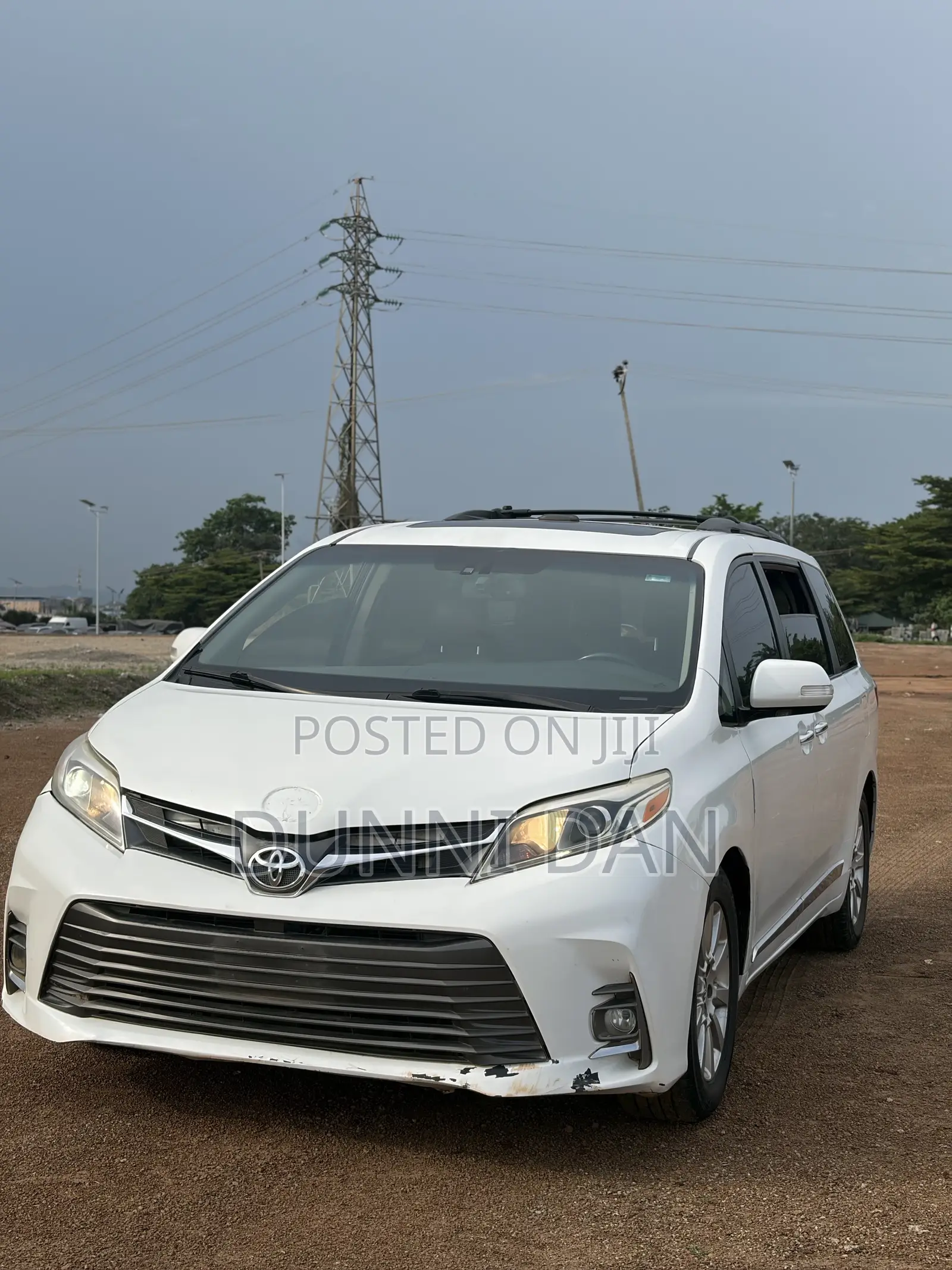 Toyota Sienna 2015 White