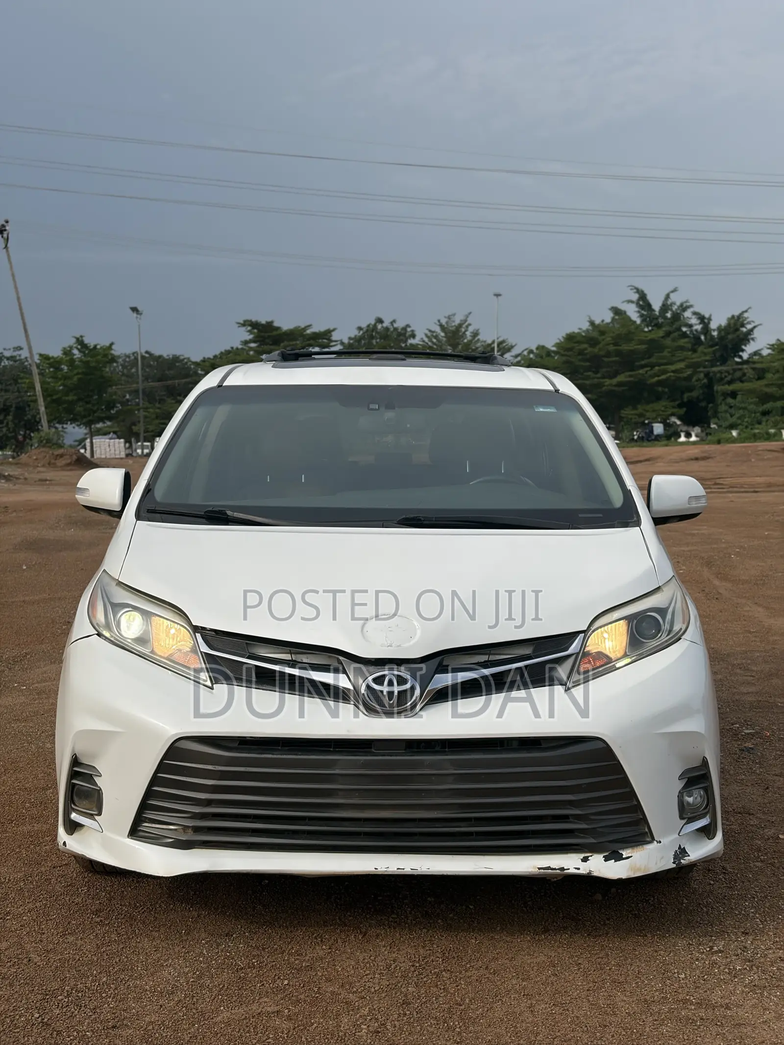 Toyota Sienna 2015 White