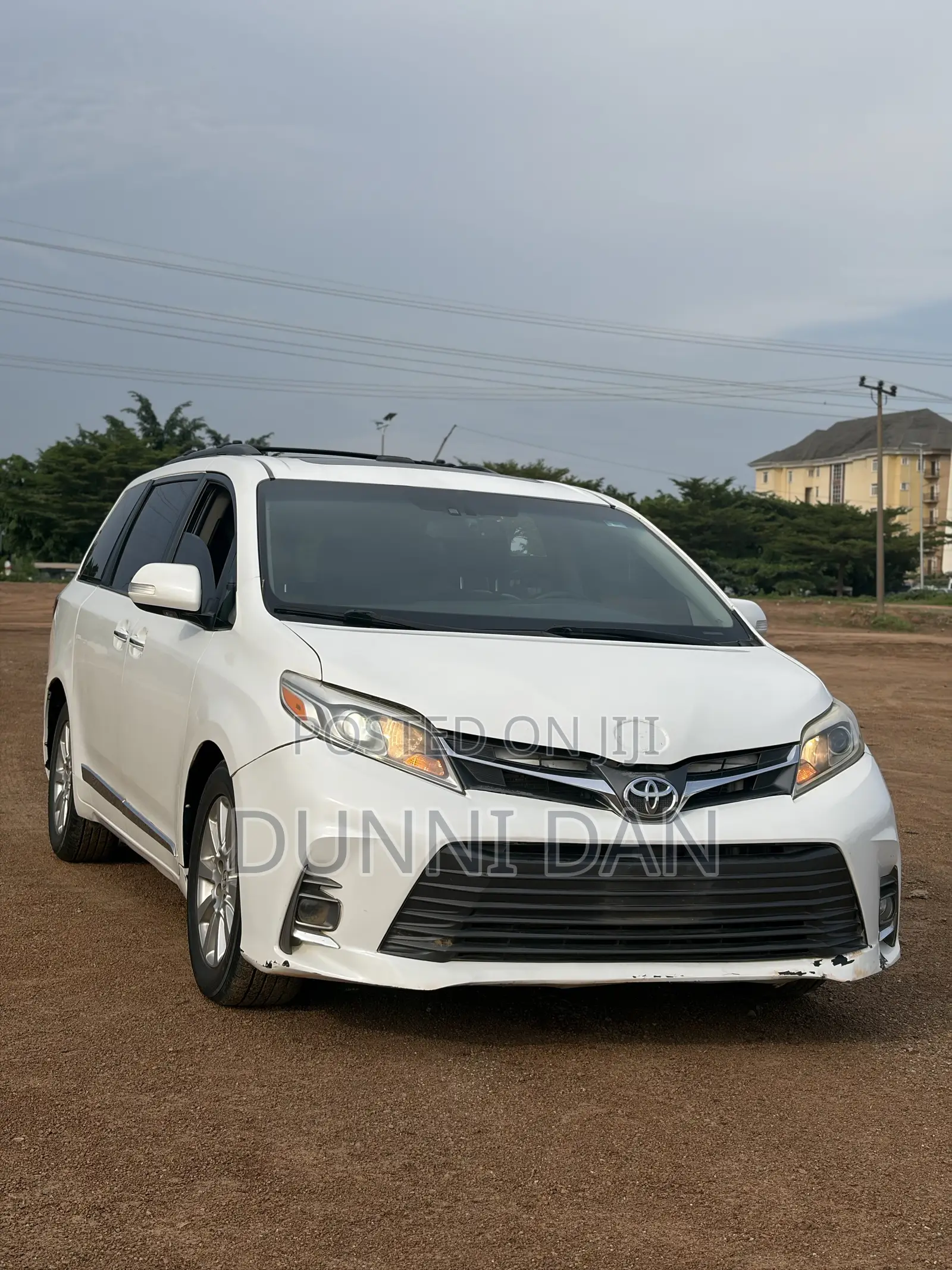 Toyota Sienna 2015 White
