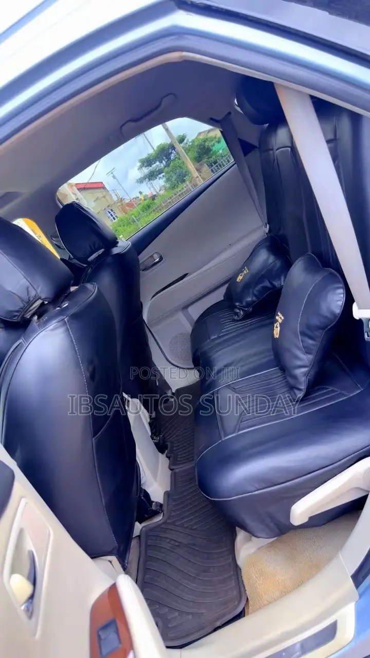 Lexus RX 350 2011 Blue