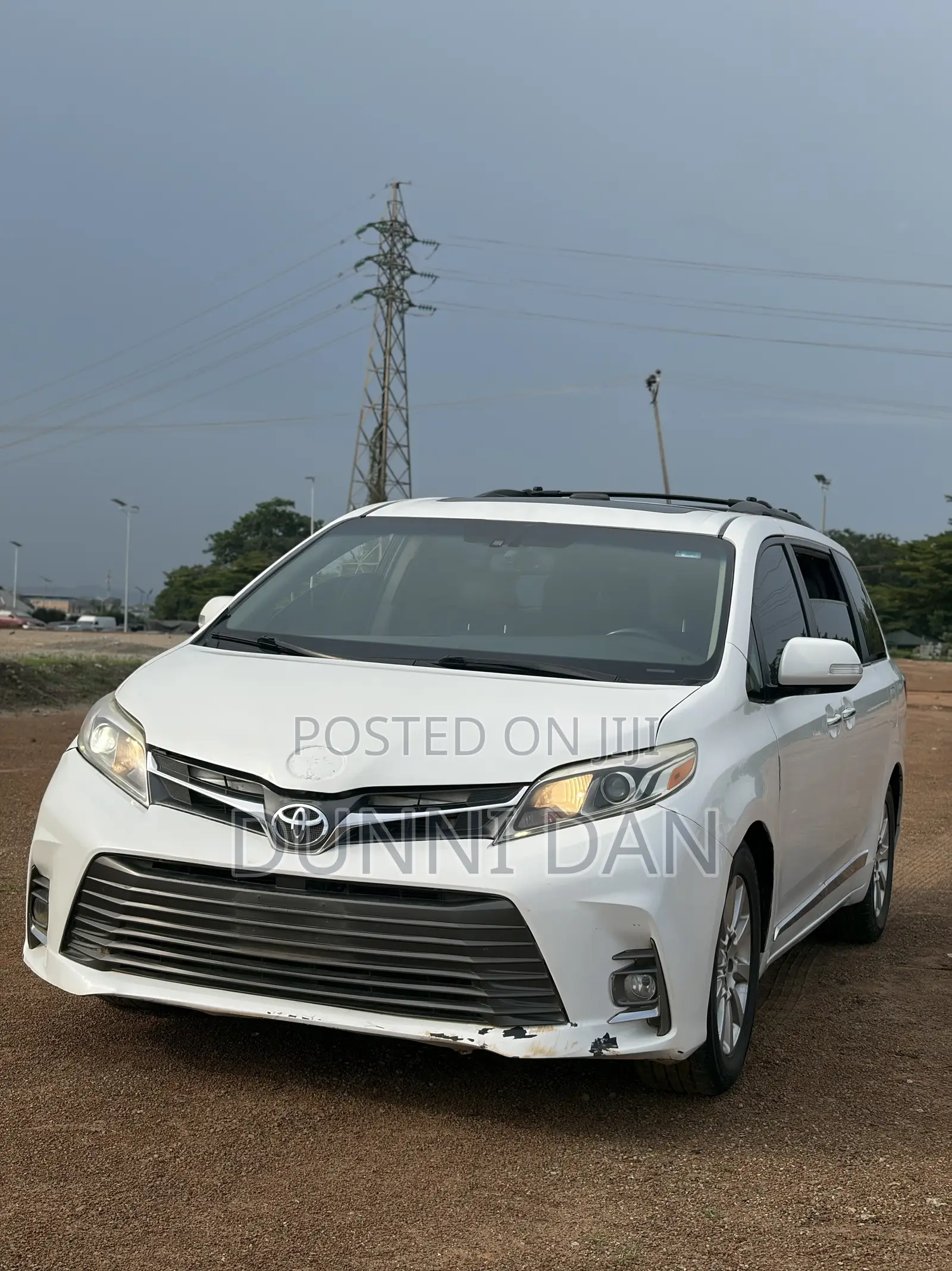 Toyota Sienna 2015 White