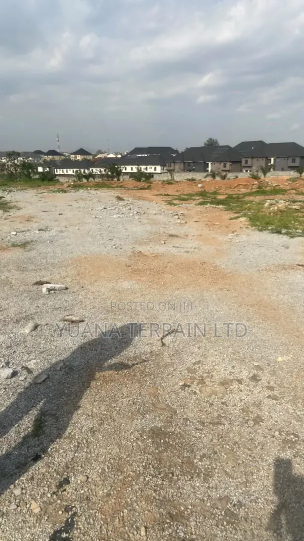 2bdrm Block of Flats in Mary Louise, Karmo for sale