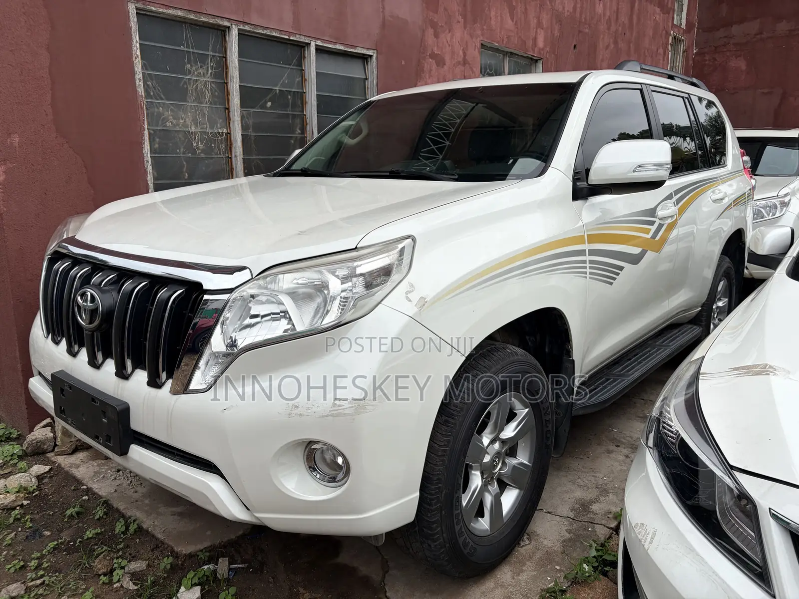 Toyota Land Cruiser Prado 4.0 Petrol TX 2017 White
