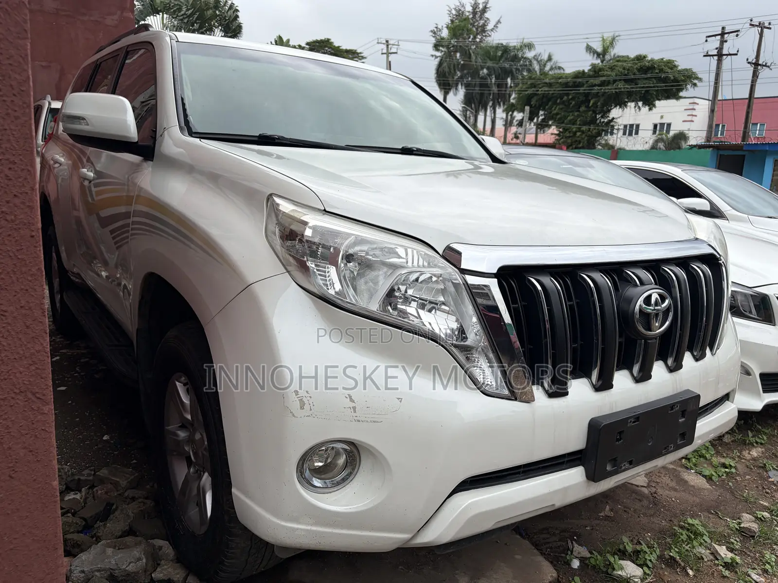 Toyota Land Cruiser Prado 4.0 Petrol TX 2017 White