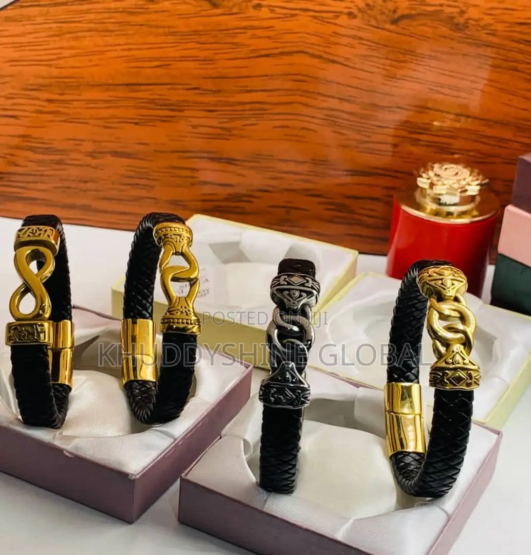 Hand Bracelet Each