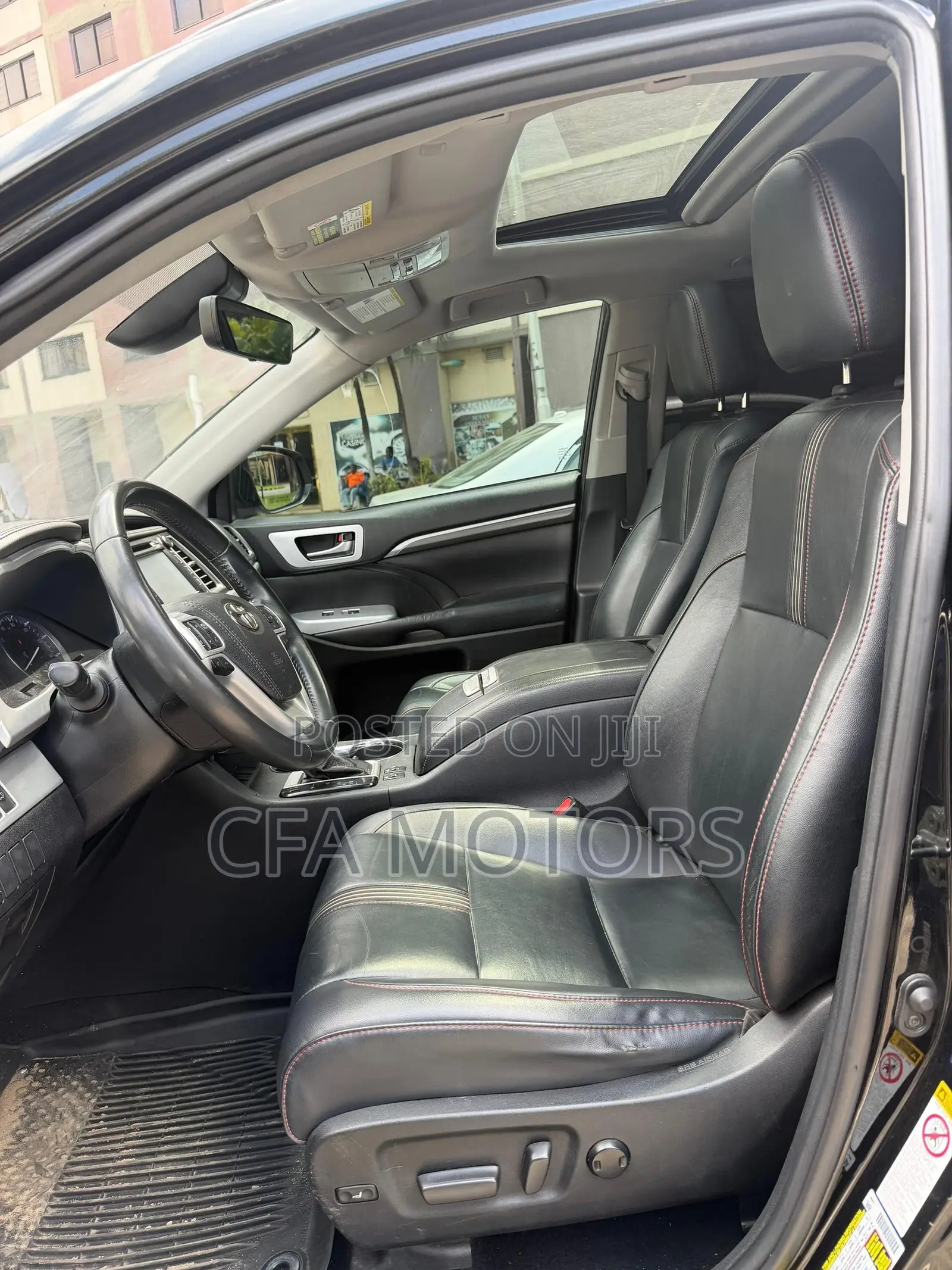 Toyota Highlander SE 2019 Black