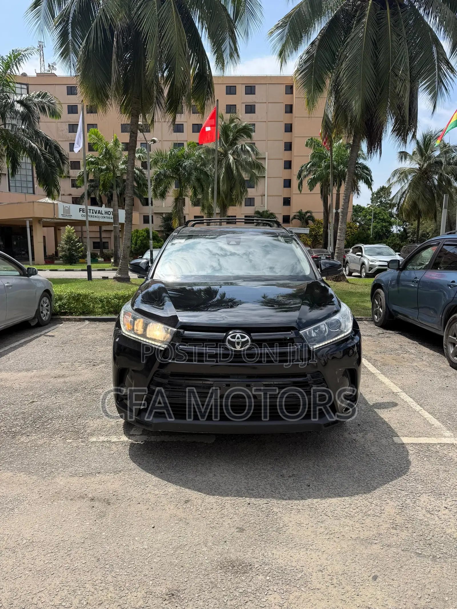 Toyota Highlander SE 2019 Black