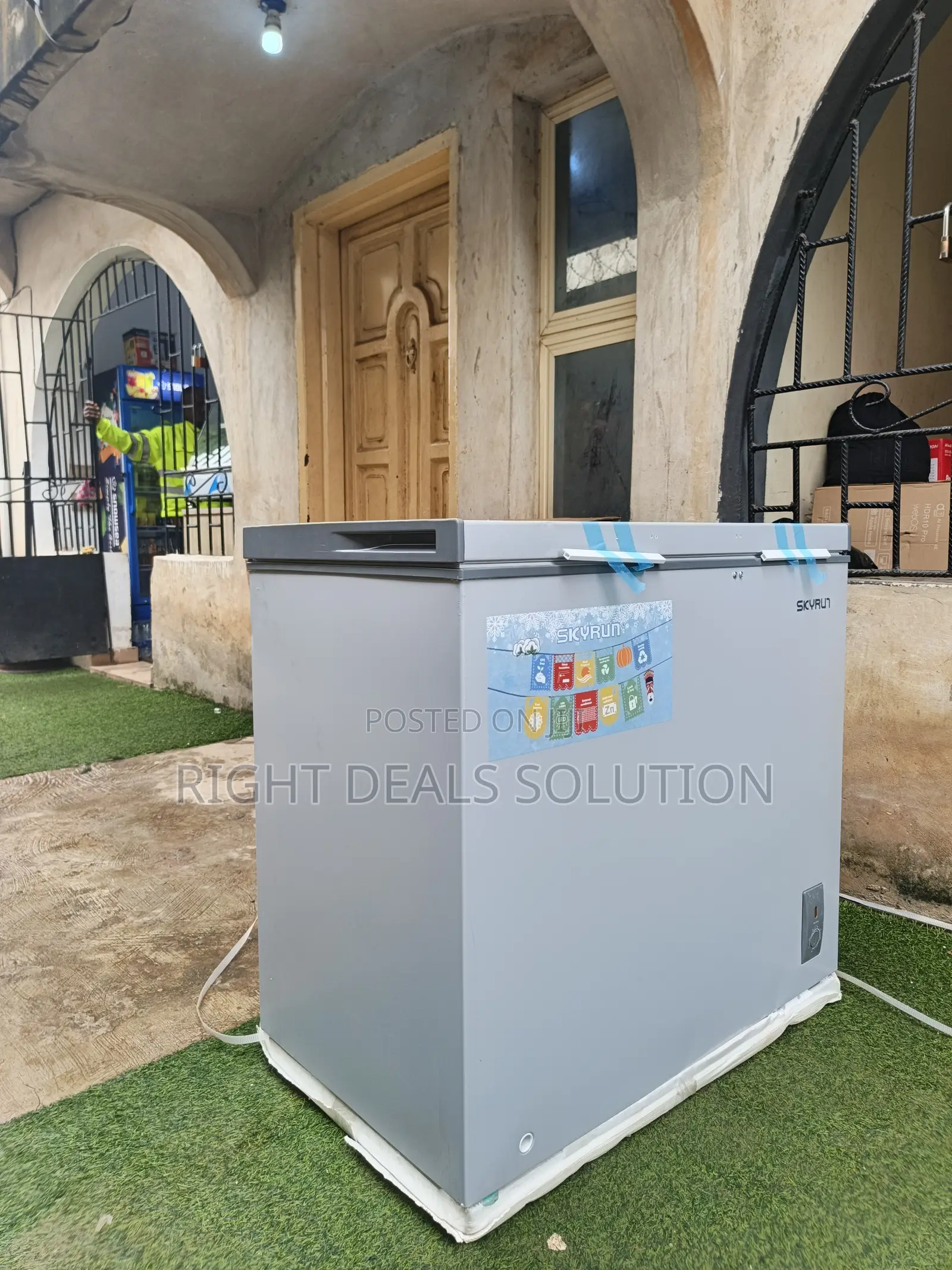 Brand New Skyrun BD 200A Freezer – Great for Home Food Stocking