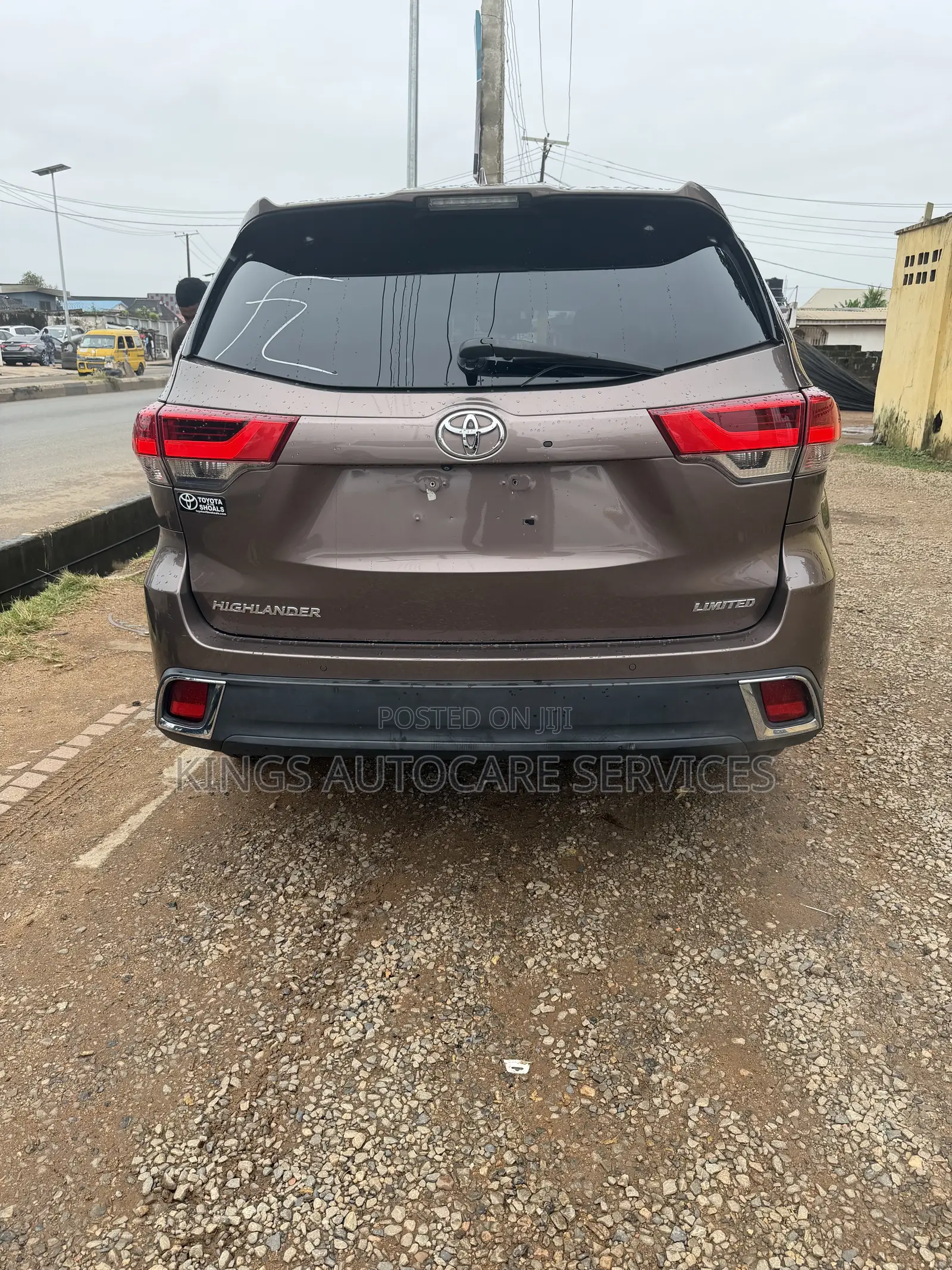 Toyota Highlander Limited Platinum 2019 Brown