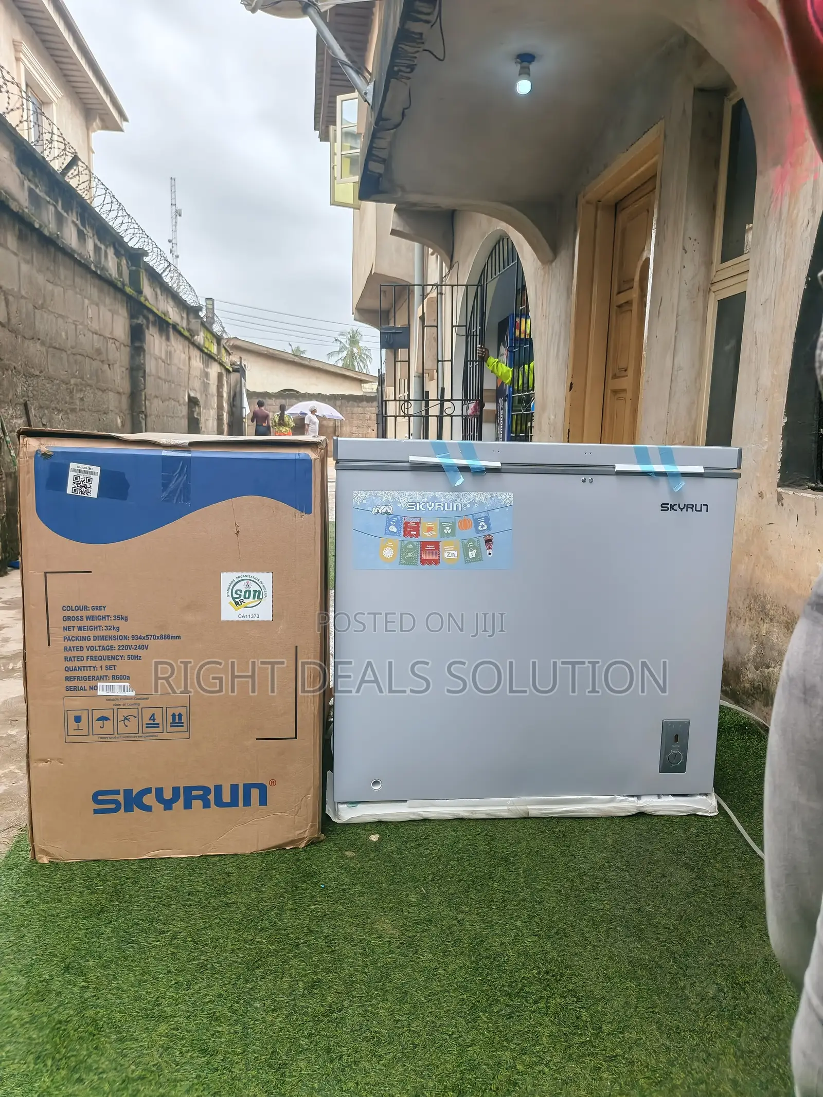 Buy, Store & Keep Your Frozen Foods Ready With Skyrun BD 200A Freezer