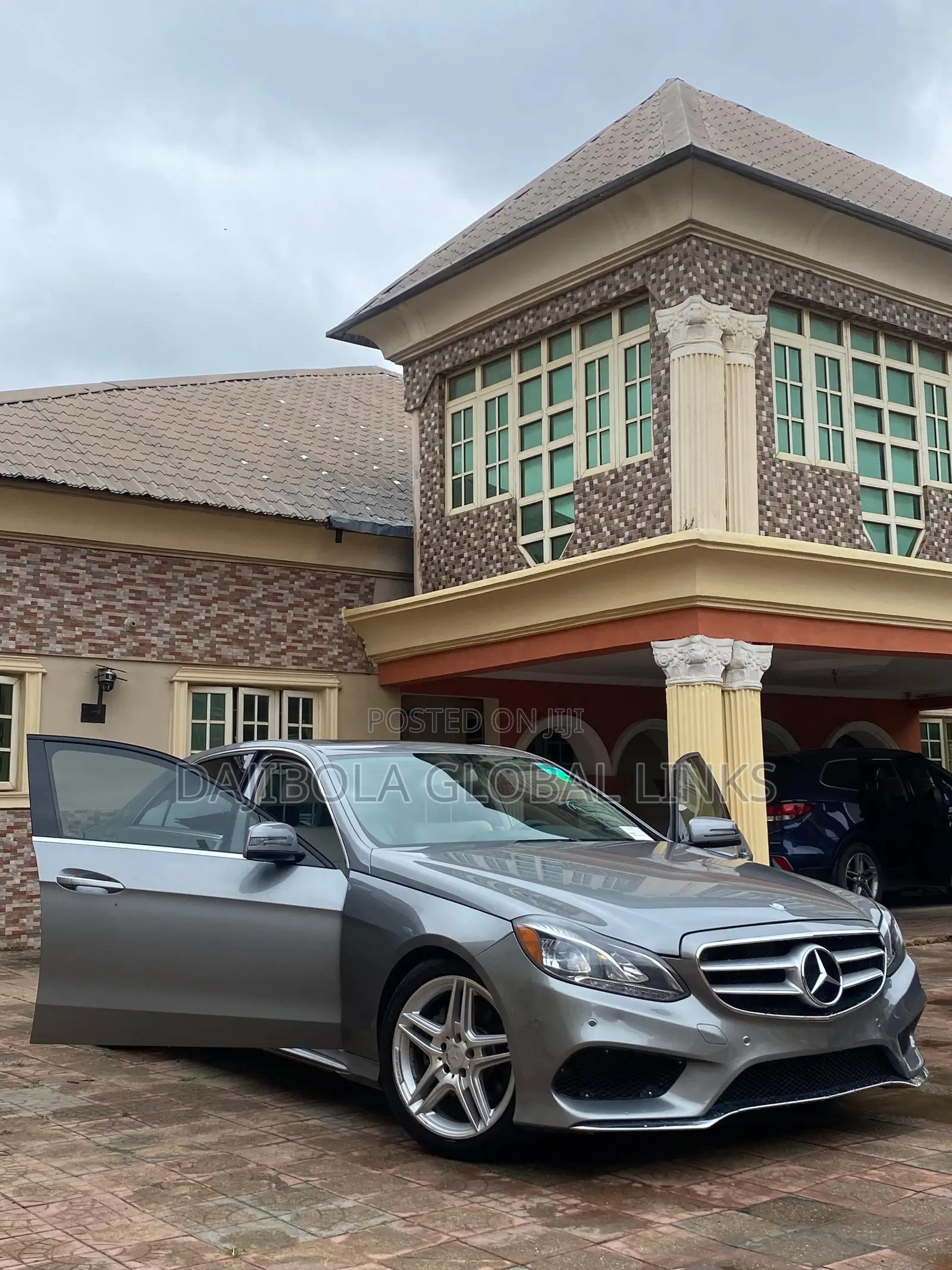 Mercedes-Benz E350 Base 4dr Sedan RWD (3.5L 6cyl 7A) 2014 Gray
