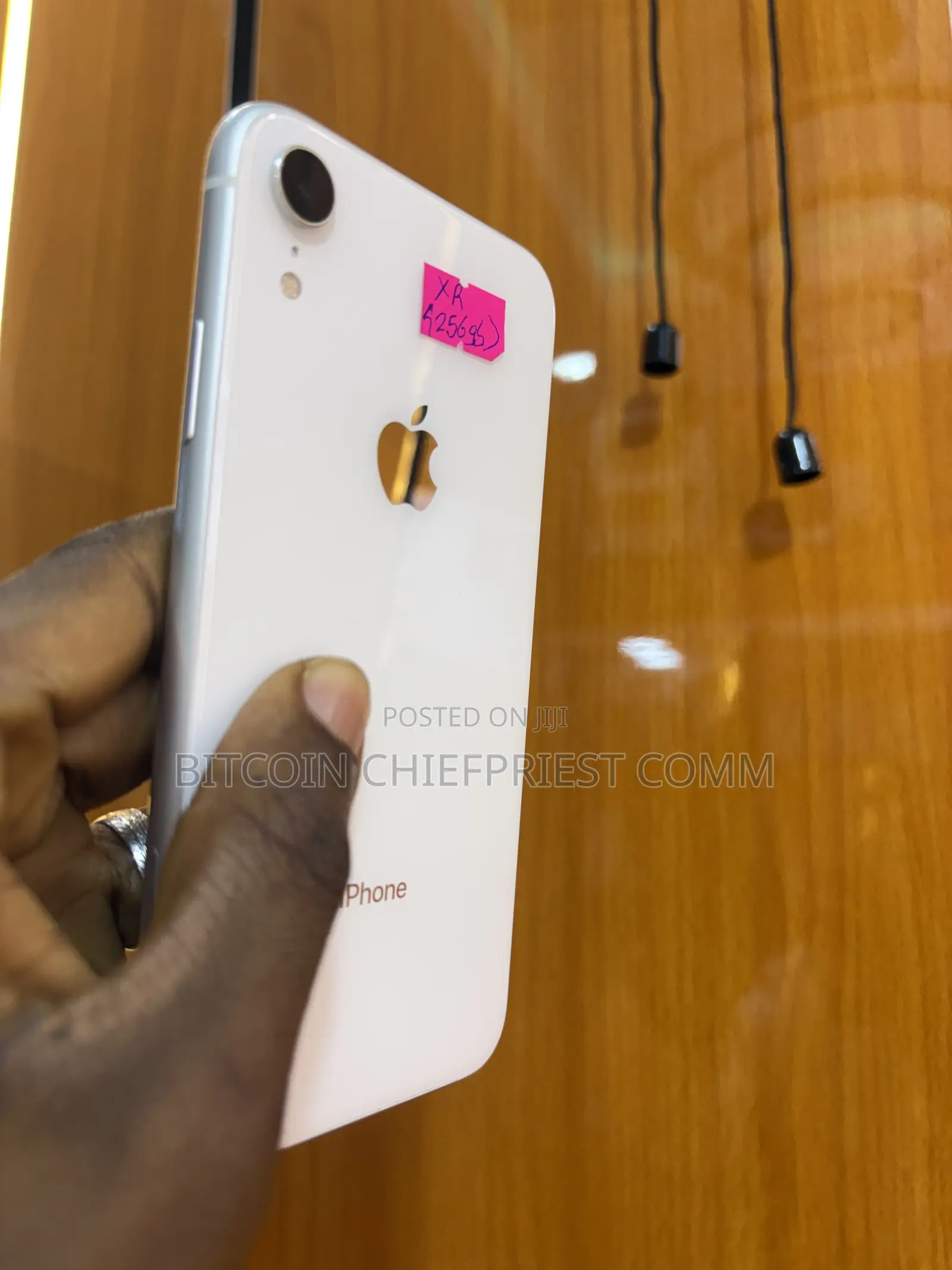 Apple iPhone XR 256 GB White