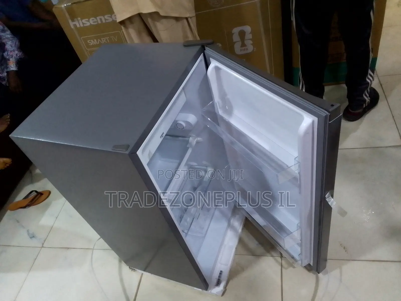 Enjoy Convenient Cooling for Your Food and Drinks With the Hisense REF