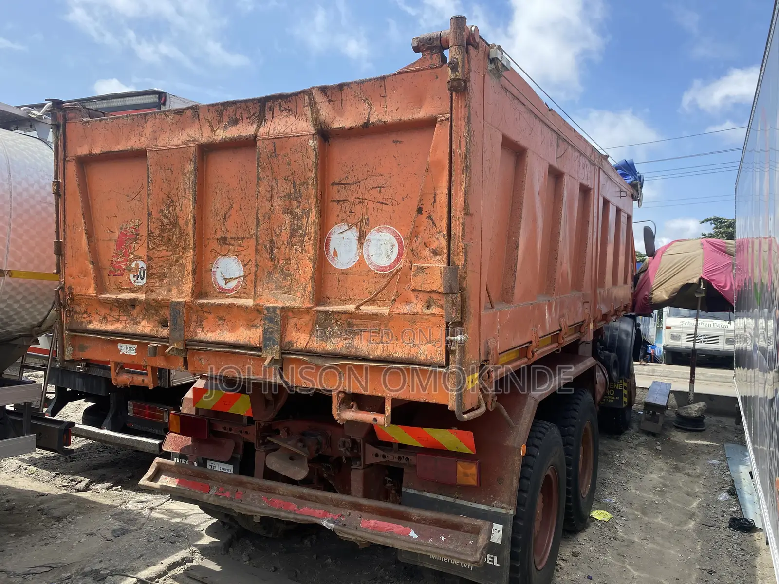 Mercedes Benz 2636 Tipper 10tyres