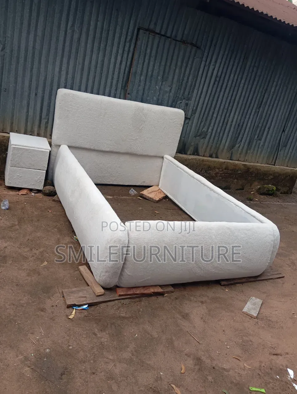 Padded Towel Bedframe