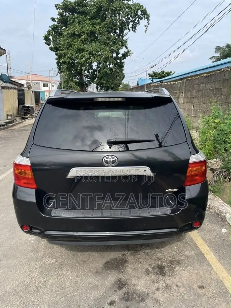 Toyota Highlander Limited 2010 Black