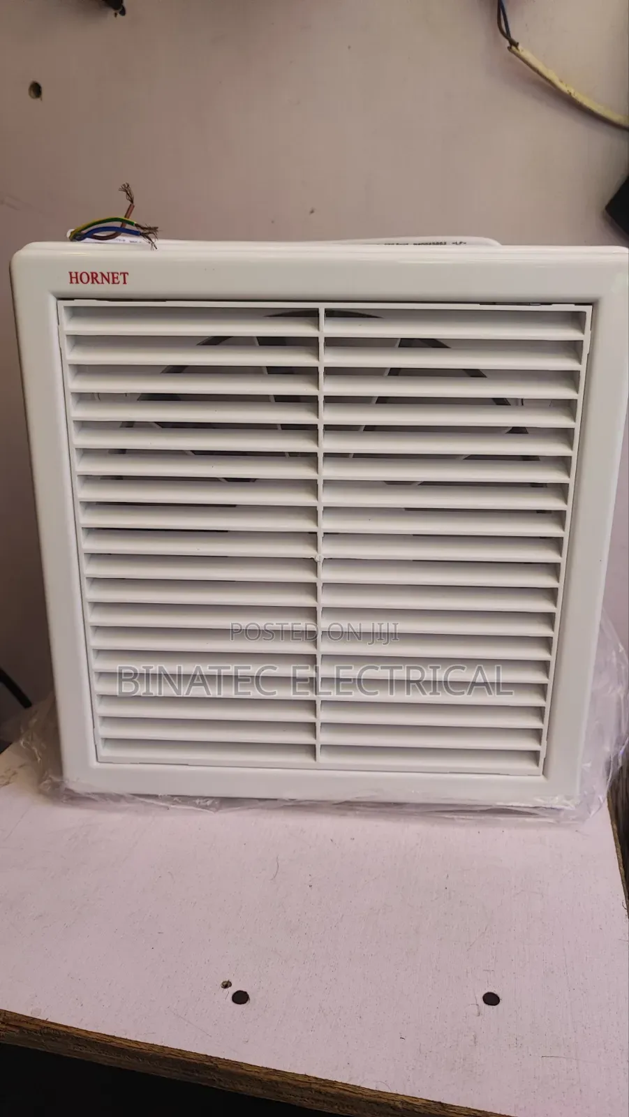 9" Hornet Extractor Fan