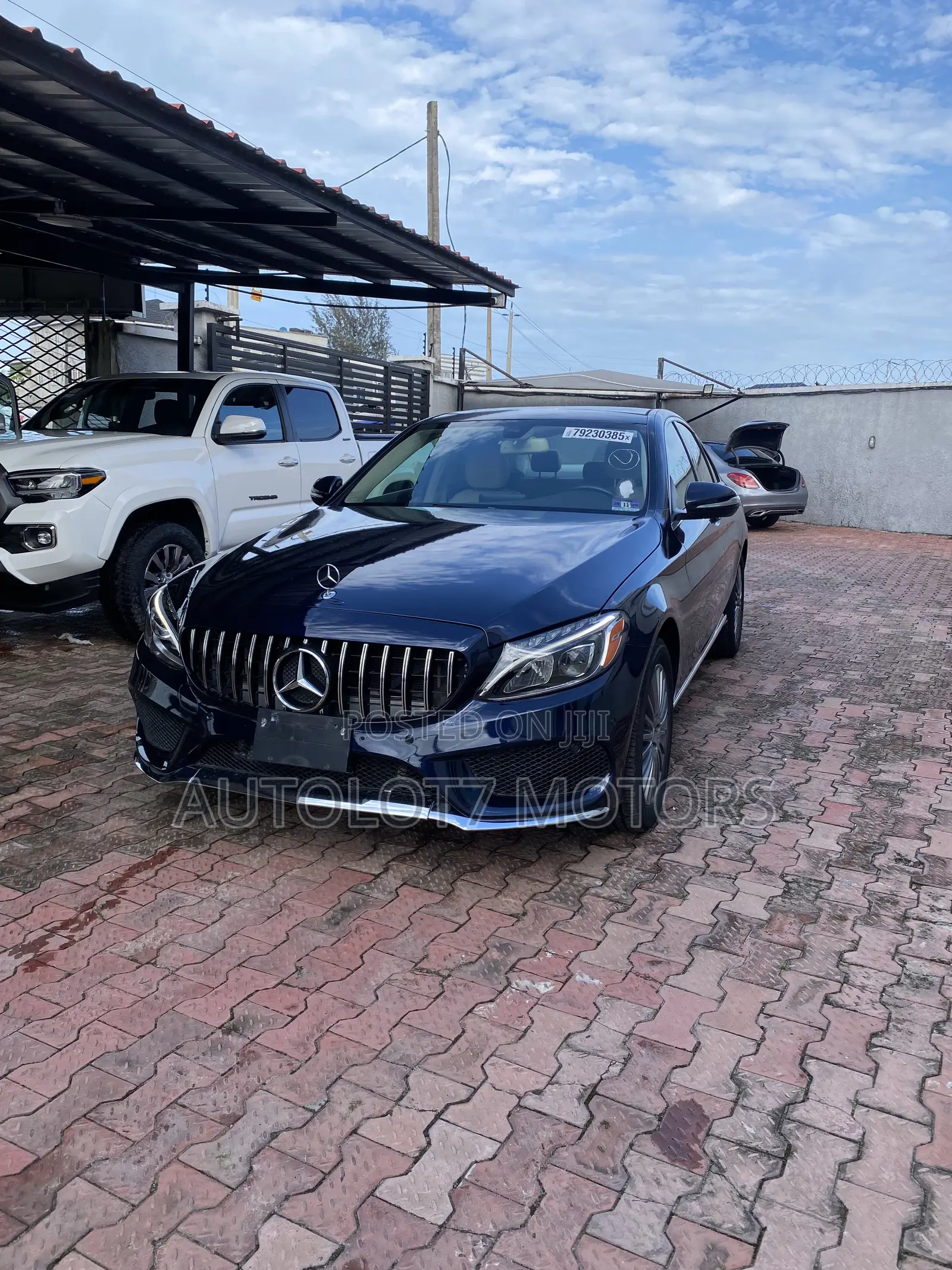 Mercedes-Benz C300 Base AWD 4Matic Sedan (2.0L 4cyl 7A) 2015 Blue