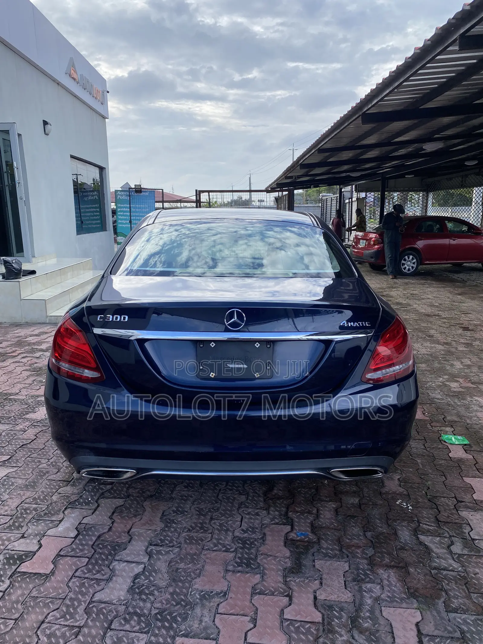 Mercedes-Benz C300 Base AWD 4Matic Sedan (2.0L 4cyl 7A) 2015 Blue
