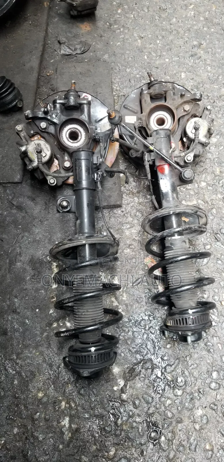 Complete Front Shock and Hub Hyundai Kia Carato 2008,2009