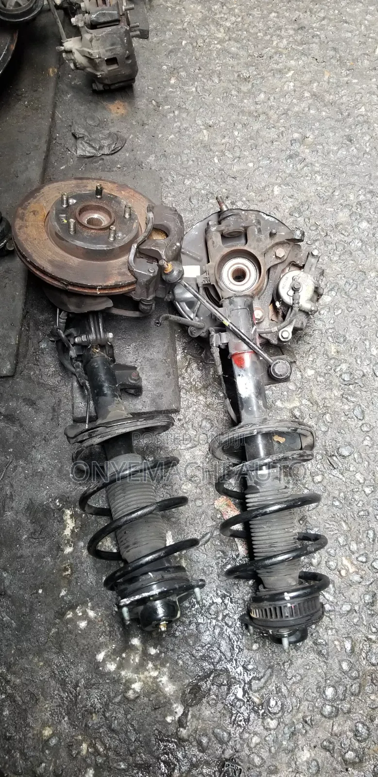 Complete Front Shock and Hub Hyundai Kia Carato 2008,2009