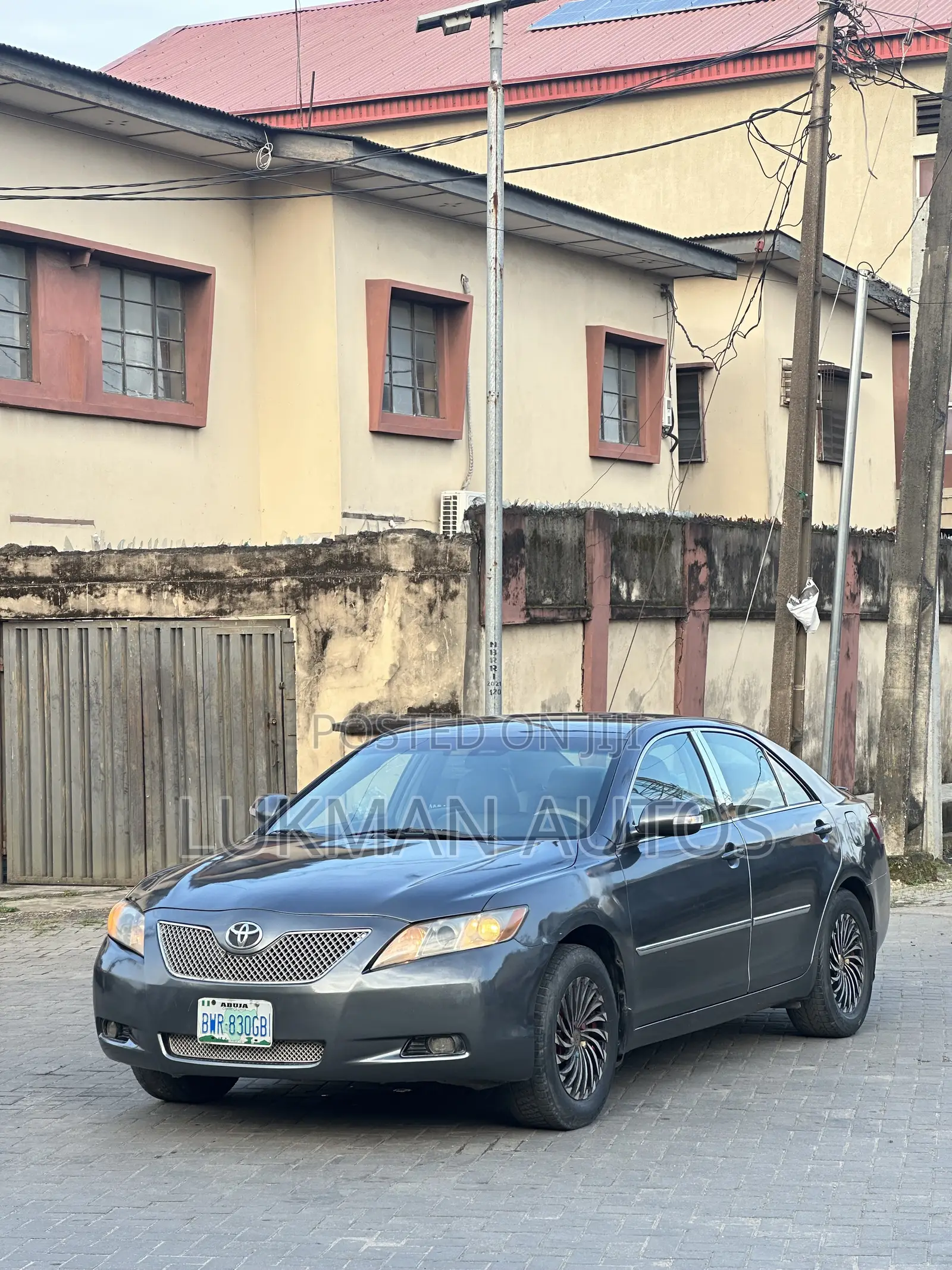 Toyota Camry LE 4dr Sedan (2.4L 4cyl 5A) 2008 Gray