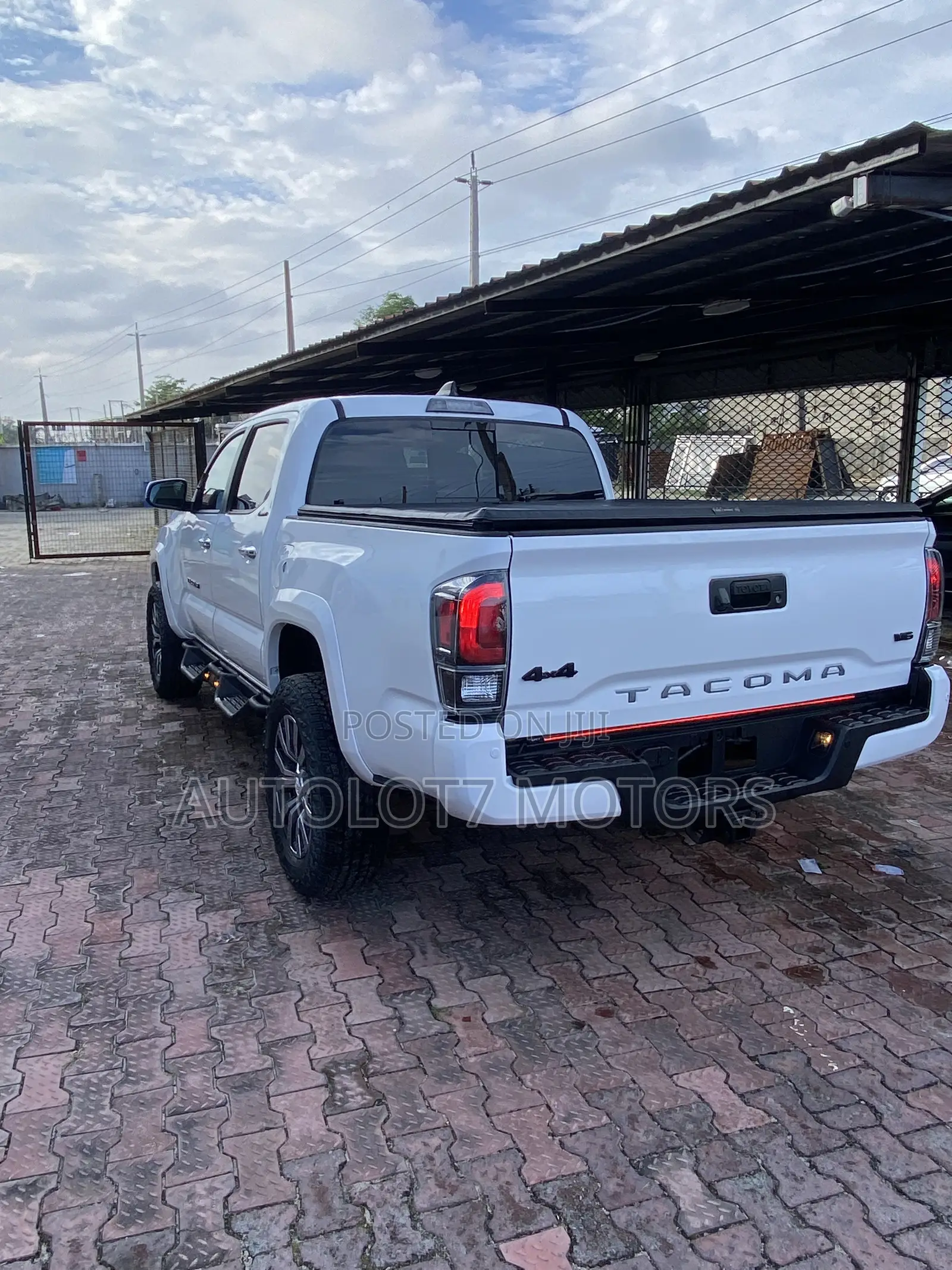 Toyota Tacoma Limited V6 4x4 Double Cab 127.4 in. WB 2020 White