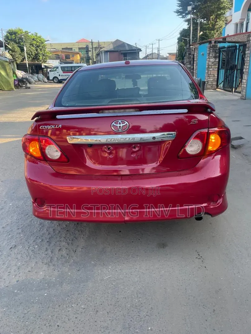 Toyota Corolla 2010