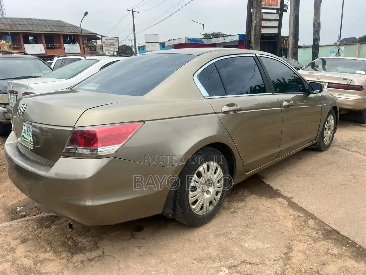 Honda Accord 2009 Gold