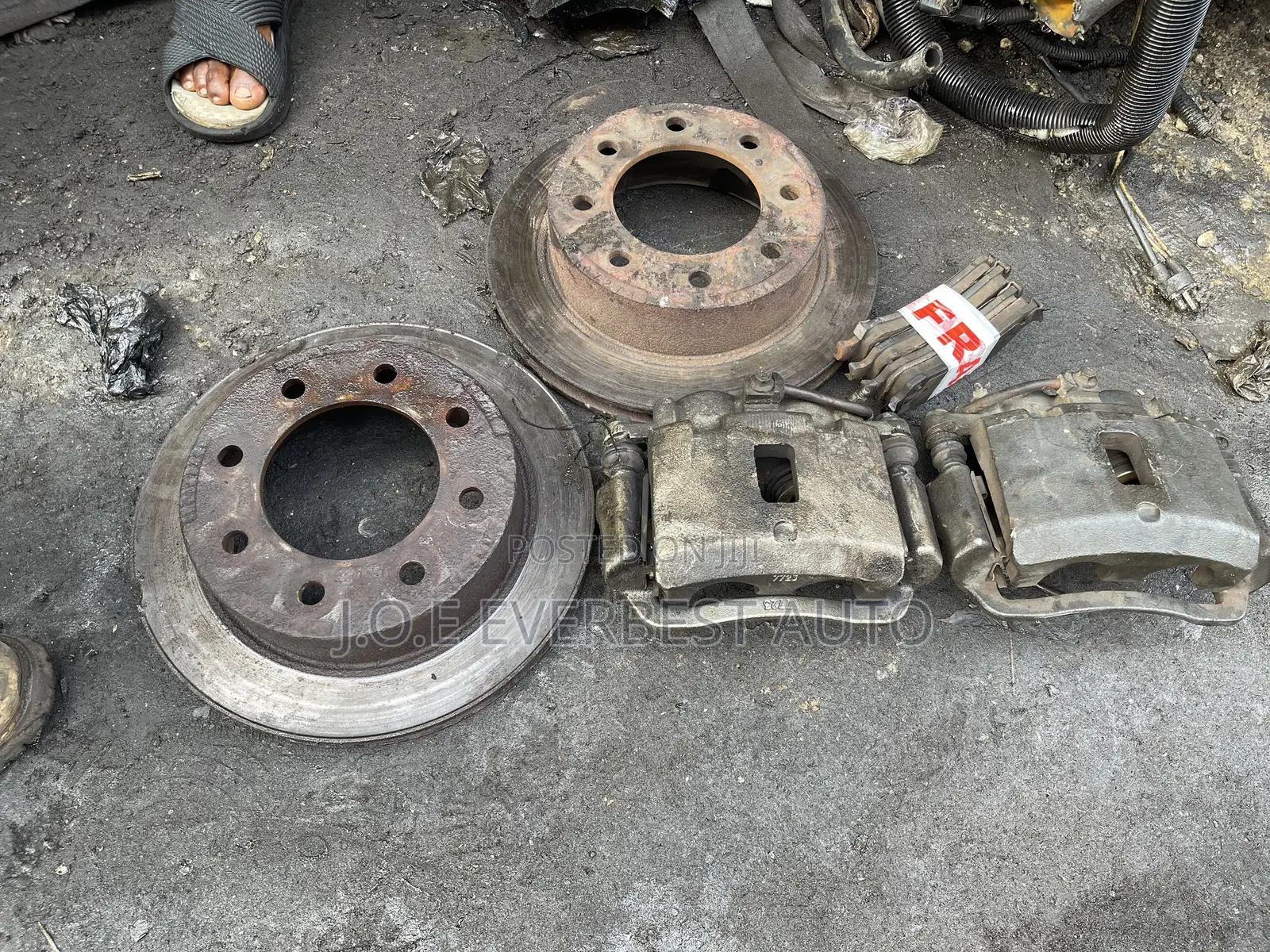 Caliper Chevrolet Express 2008