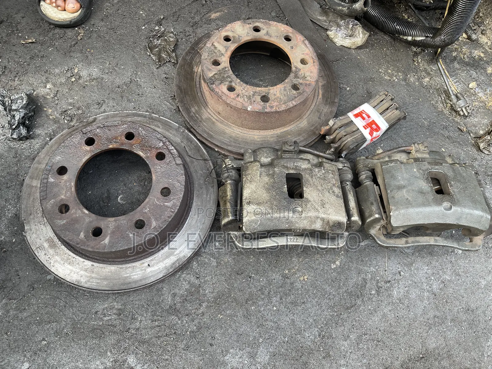 Caliper Chevrolet Express 2008