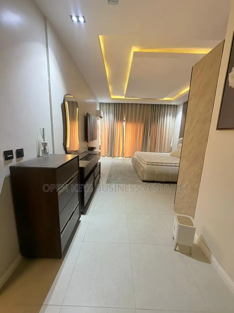Furnished 3bdrm Penthouse in Osborne, Waterfront for rent