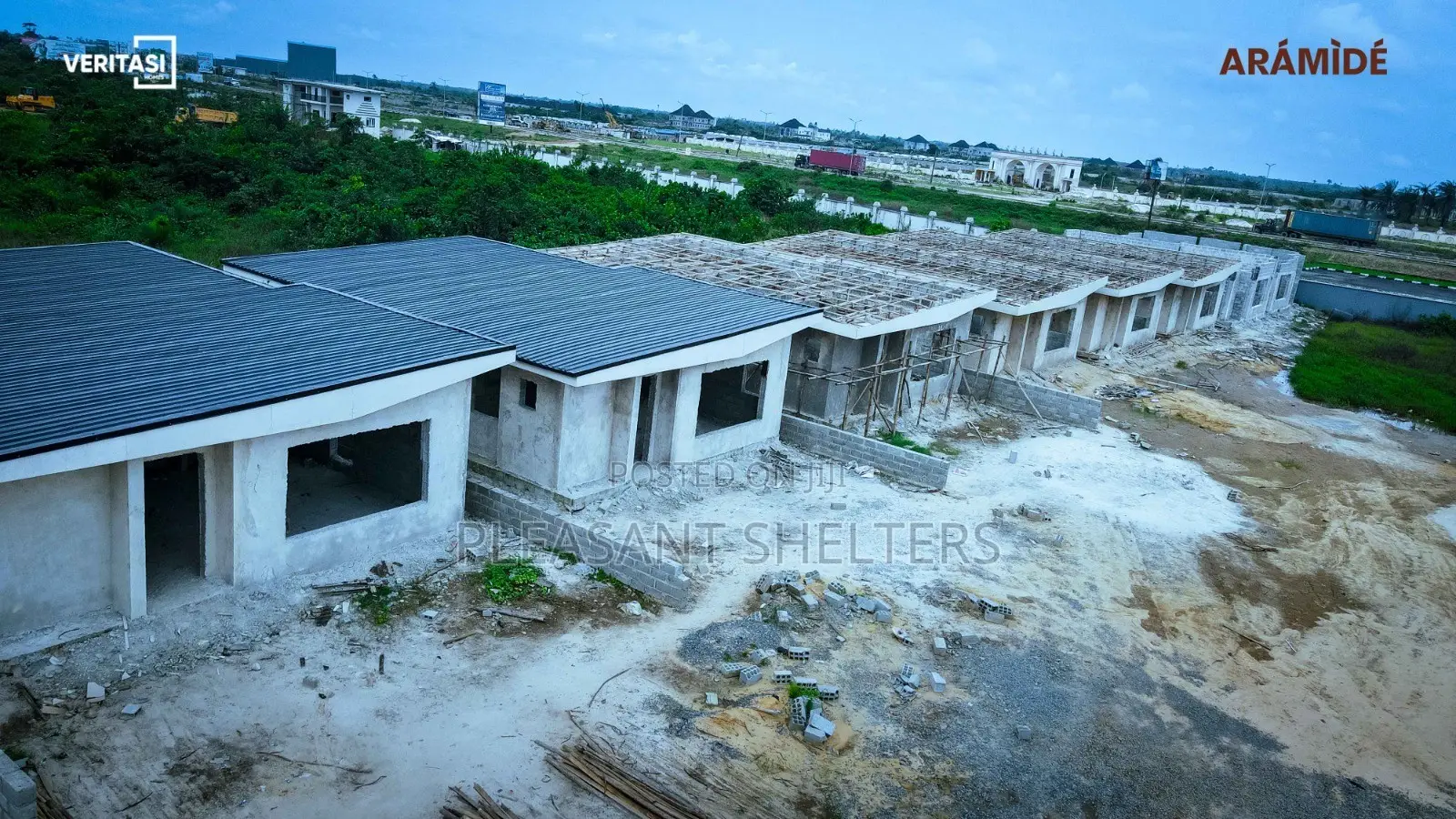 3bdrm Bungalow in Aramide Bungalow, Lekki Expressway for sale