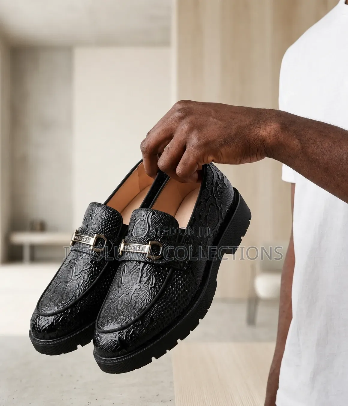 Men’s Premium Black and Brown Leather Loafers With Gold Buckle