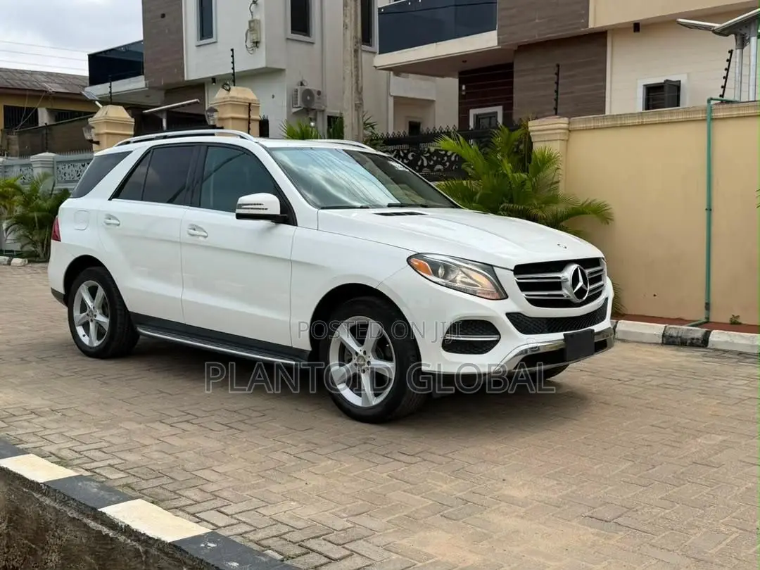 Mercedes-Benz GLE-Class GLE 350 2017 White