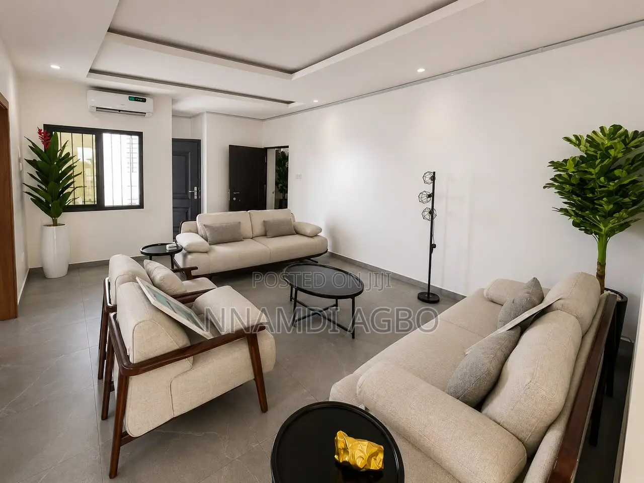 3bdrm Apartment in Ogombo for rent