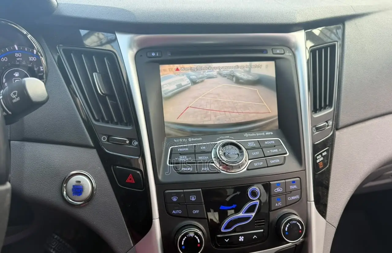 Hyundai Sonata Limited 2.0T Sedan (2.0L 4cyl 6A) 2013 Blue