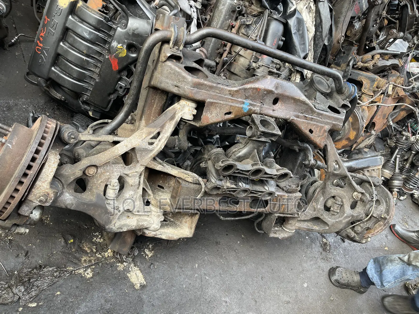 Front Axle Chevrolet Express 2008